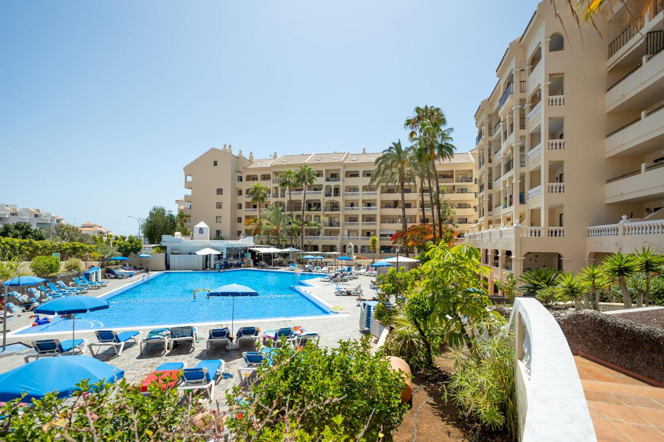 Castle Harbour Luxury Family Home Heated Pool by LoveTenerife