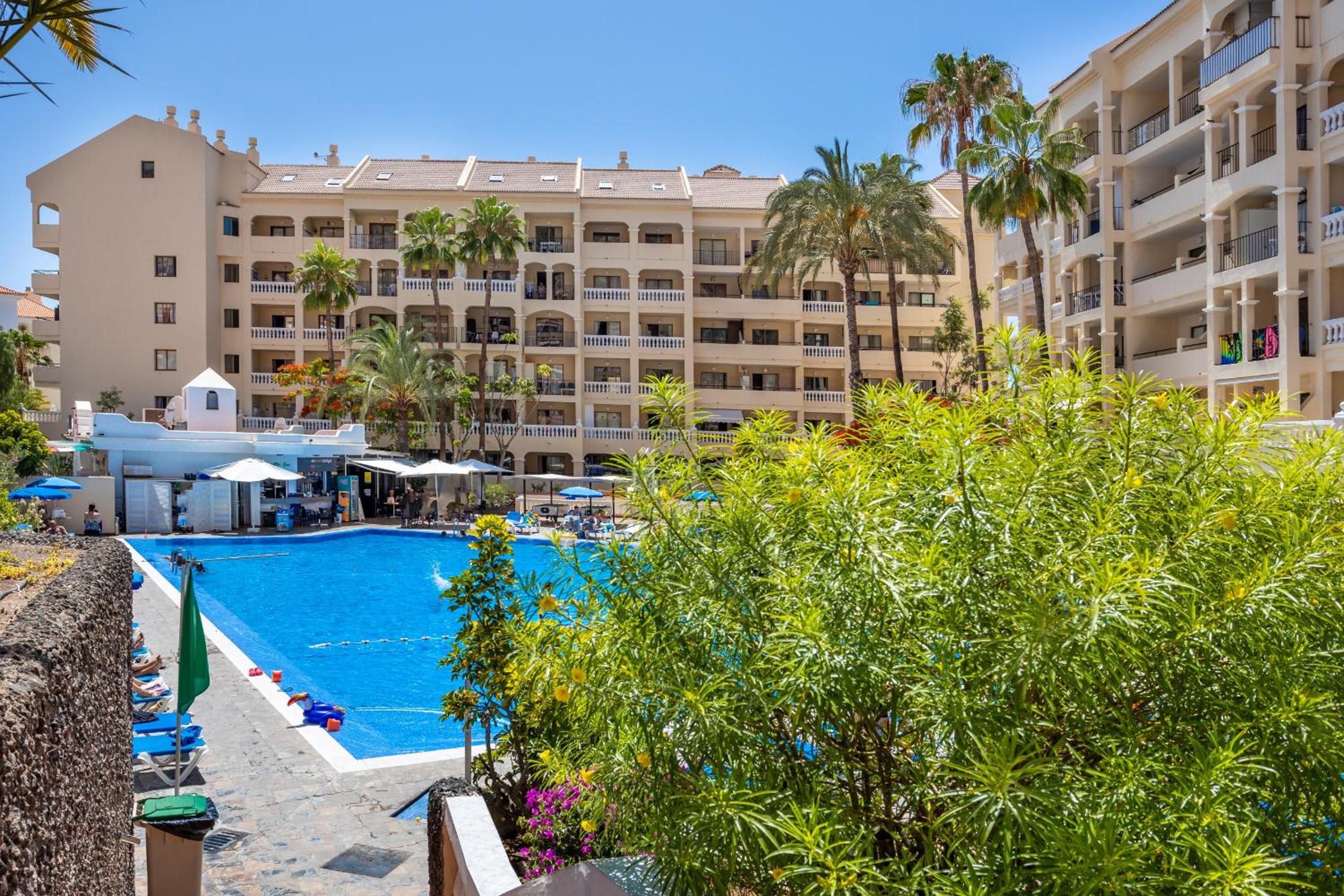 Castle Harbour Luxury Family Home Heated Pool by LoveTenerife