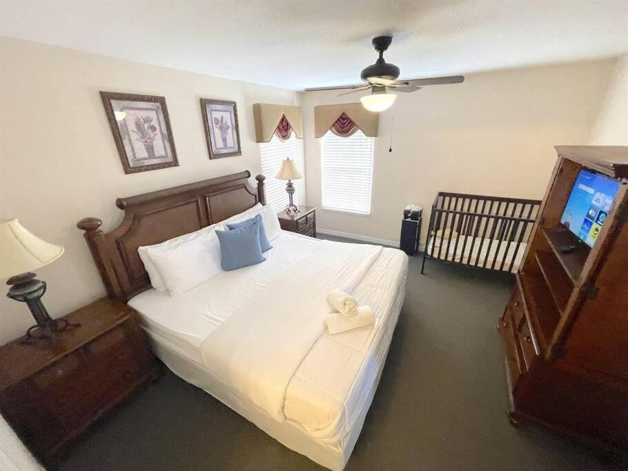 Family Disney Home, Pool, Spa, Nice view, Gated Resort -301