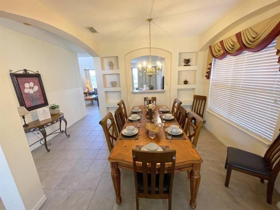 Family Disney Home, Pool, Spa, Nice view, Gated Resort -301