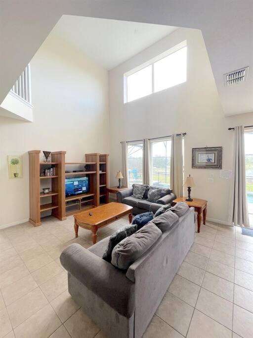 Family Disney Home, Pool, Spa, Nice view, Gated Resort -301