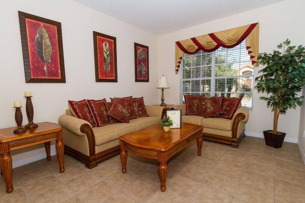 Family Disney Home, Pool, Spa, Nice view, Gated Resort -301