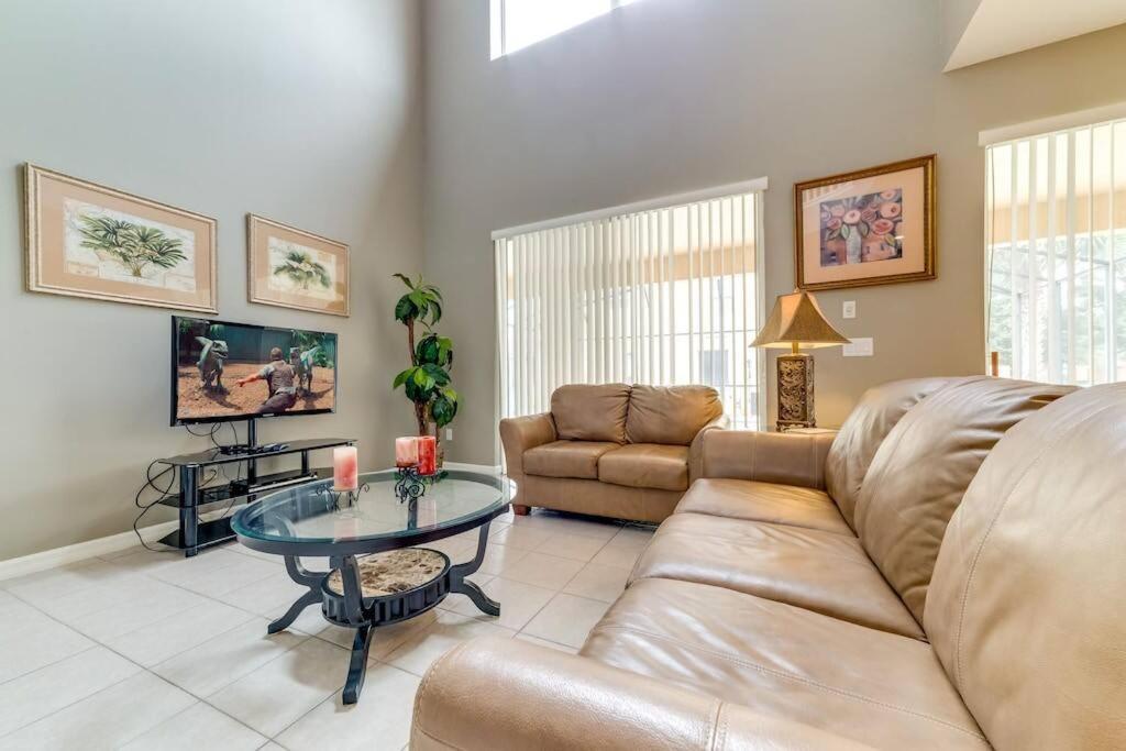 Family Pool Home, Gated Resort, near Disney & golf -209