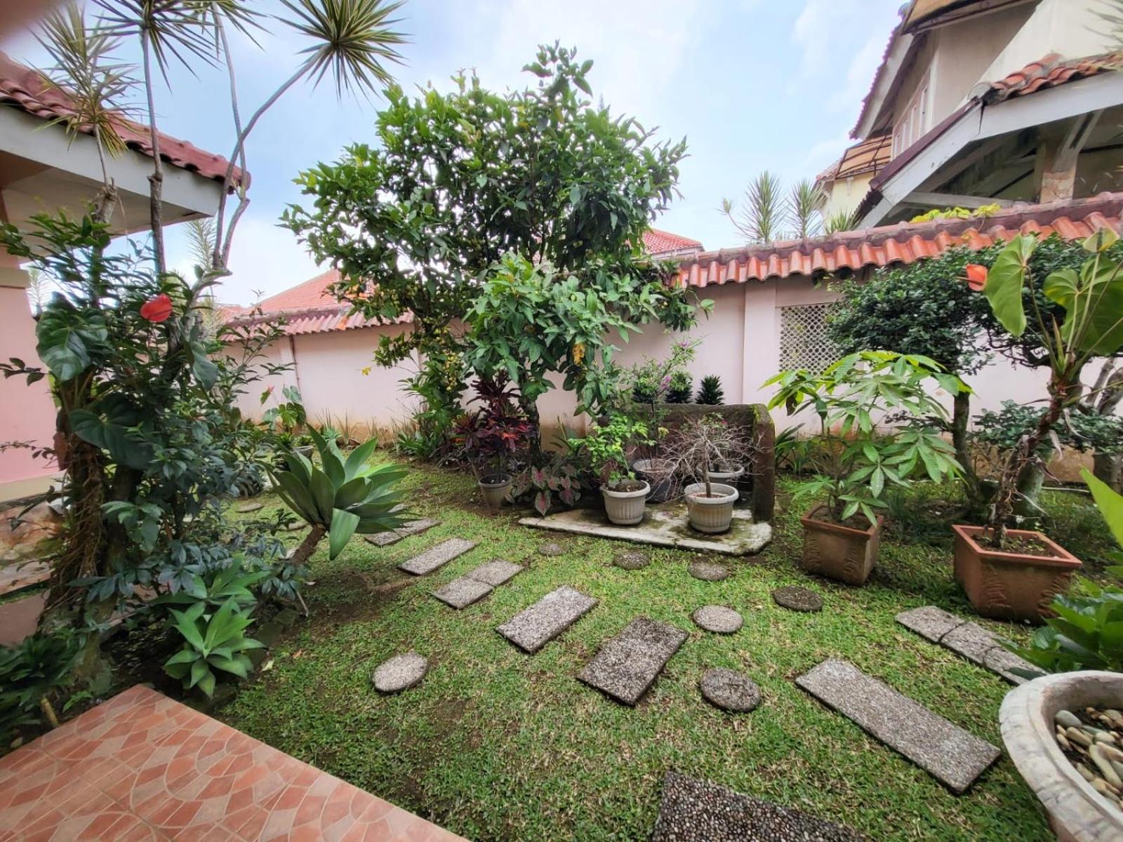 Villa Bukit Cipendawa Cipanas