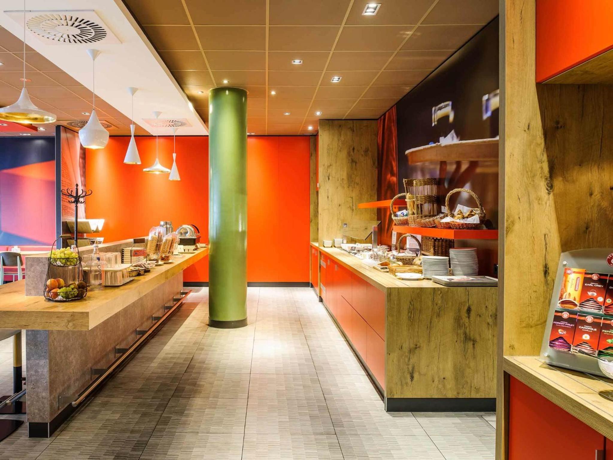 Hannover Vacations - ibis Hotel Hannover City - Property Image 28