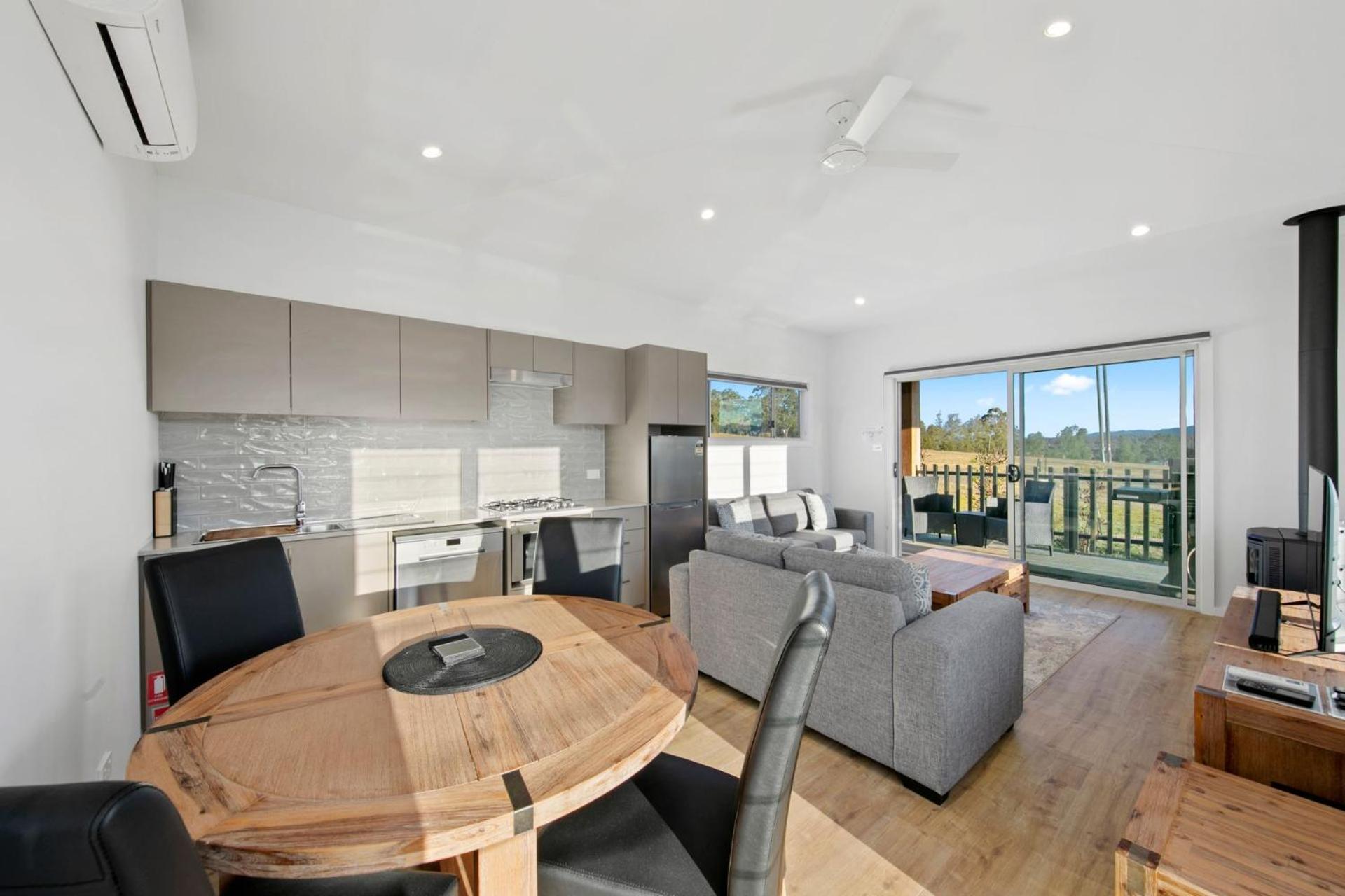 Molly Morgan Vineyard Lovedale Breakaway Villas