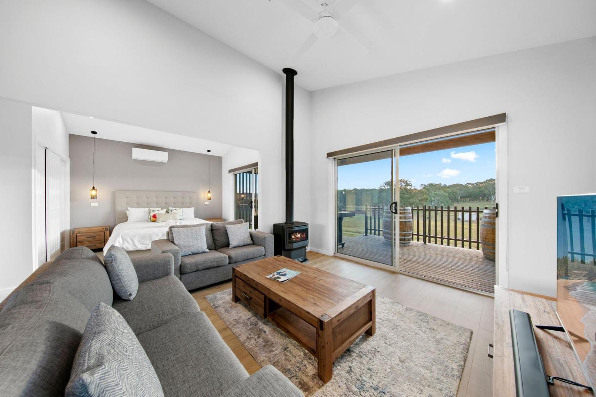 Molly Morgan Vineyard Lovedale Breakaway Villas