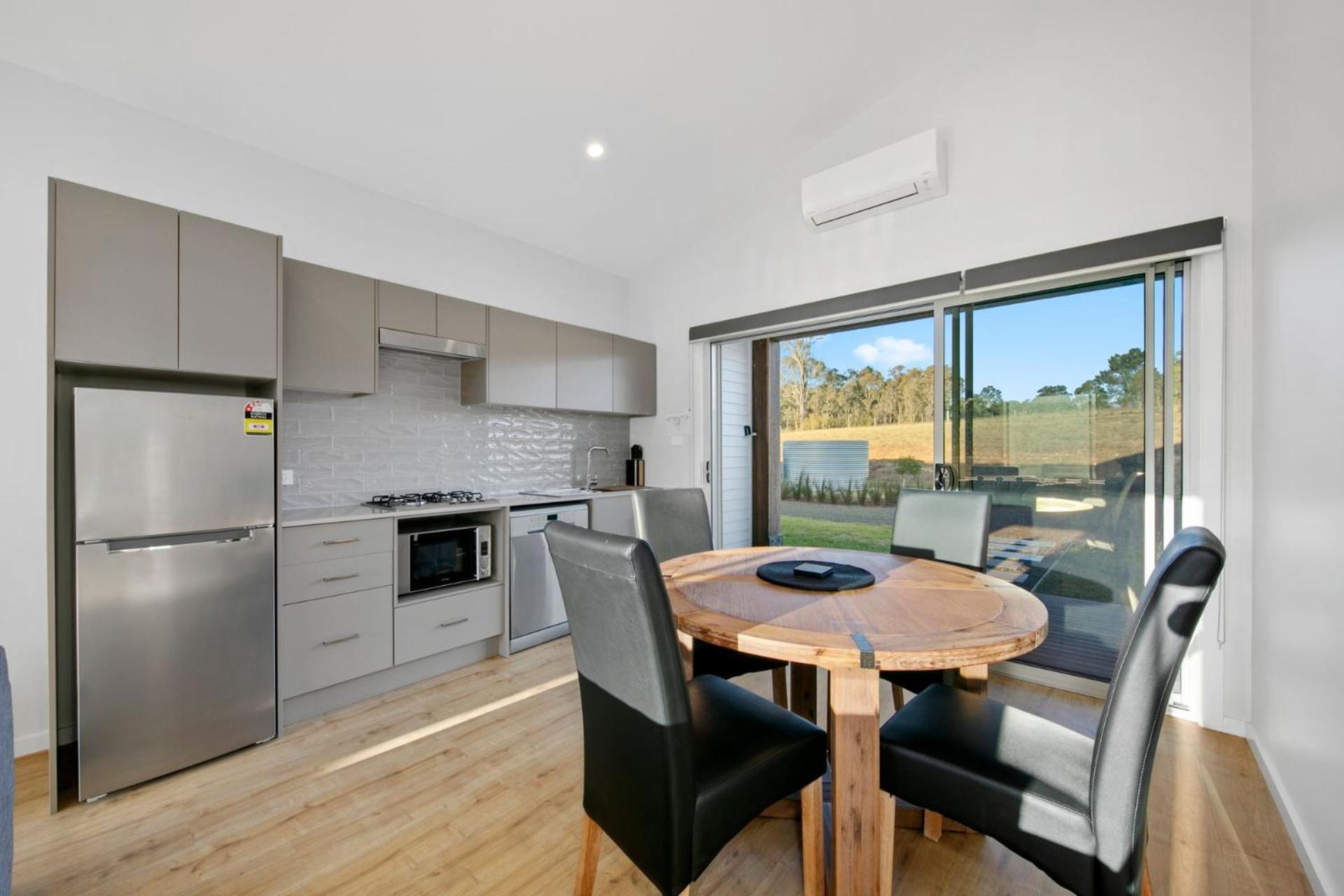 Molly Morgan Vineyard Lovedale Breakaway Villas