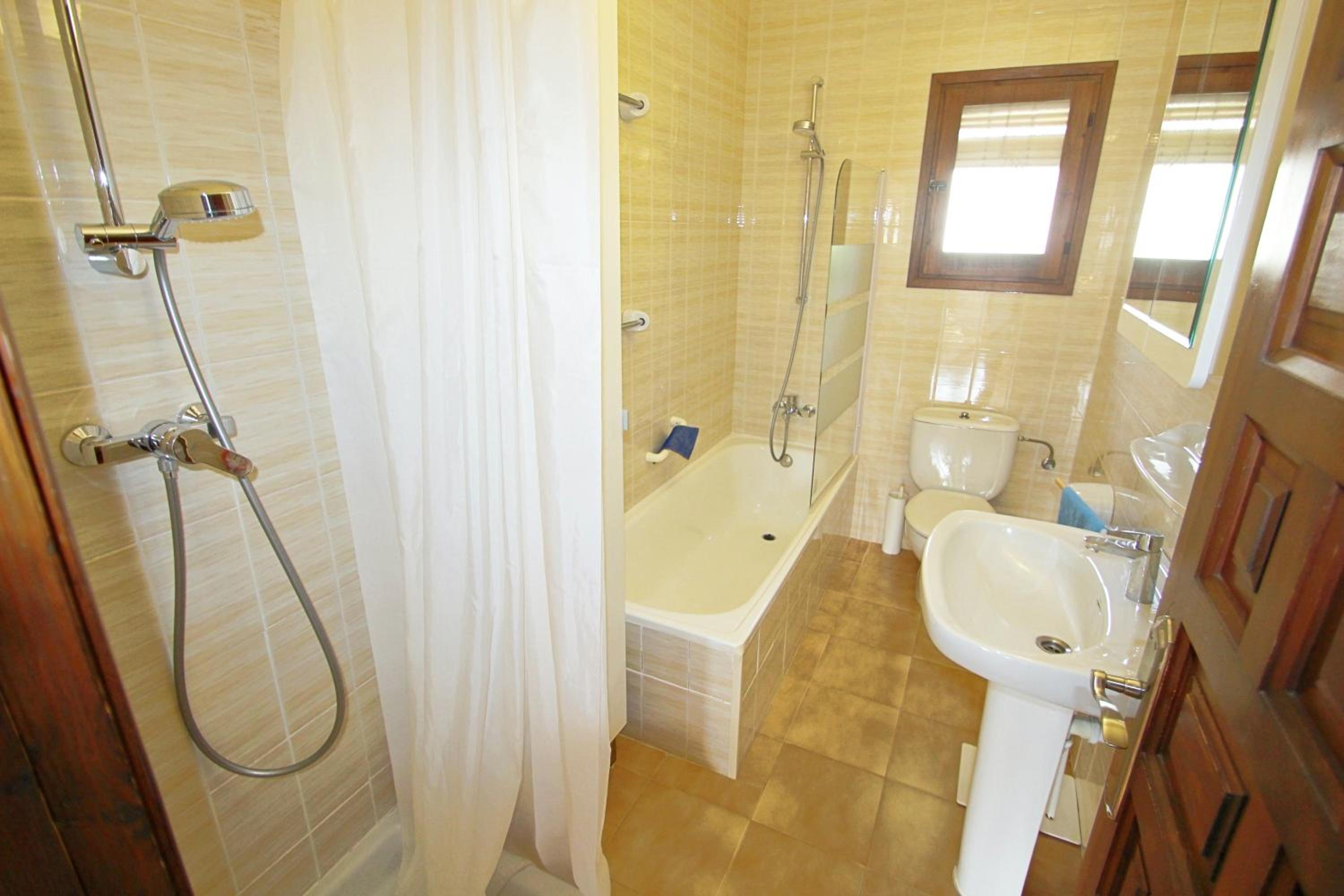 Endorfina - family holiday villa with a private pool in Moraira view 2