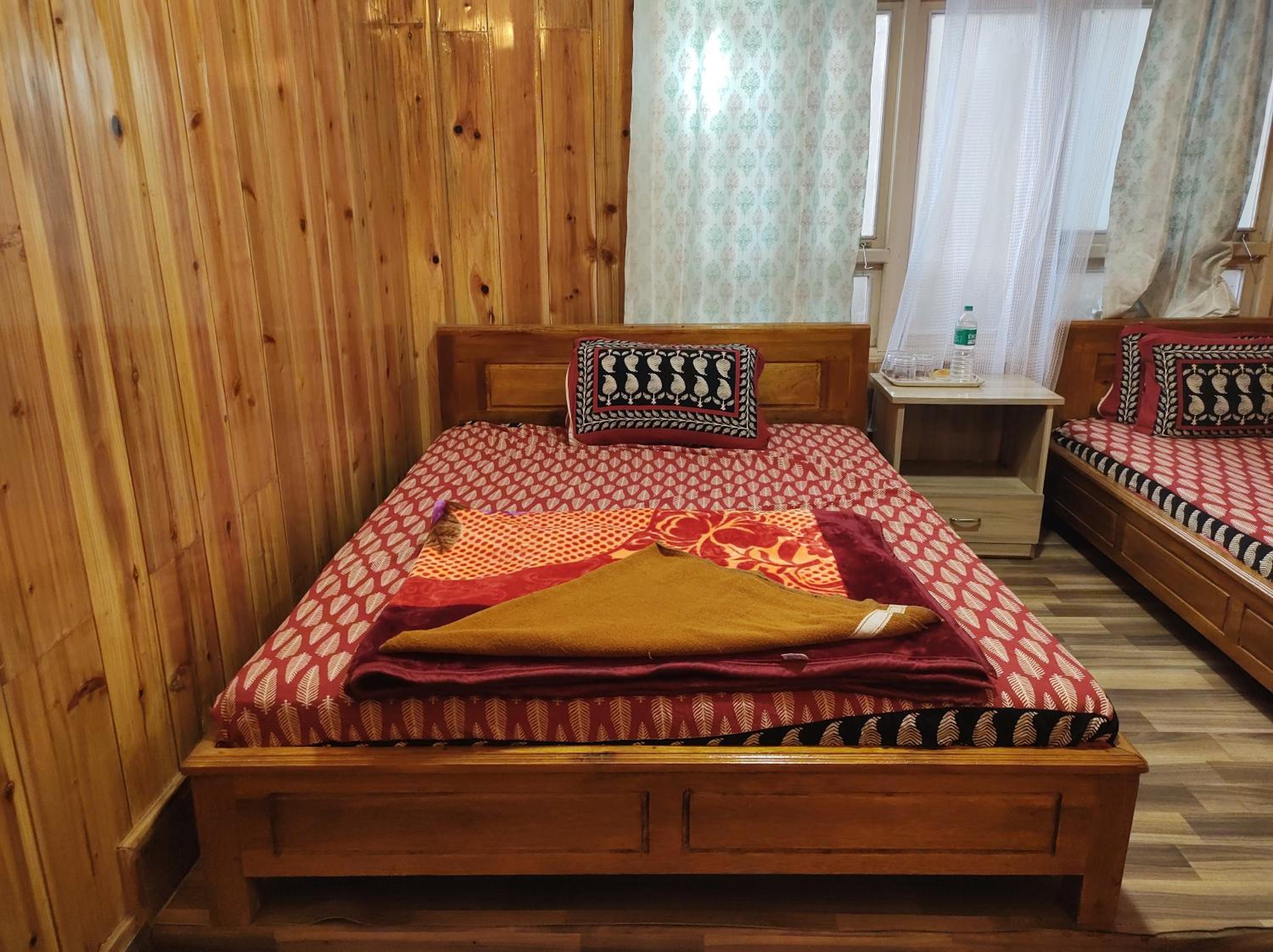 KACEY HOMESTAY