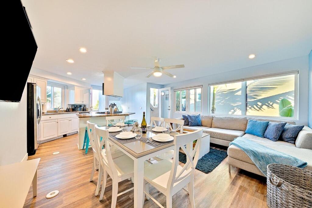 Stunning South Mission Home with Private Rooftop & Ocean Views! view 3