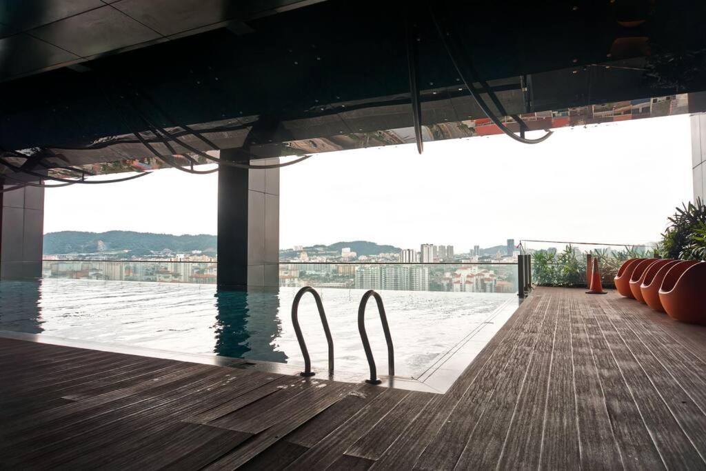 Studio Apartment @ M-City, Jalan Ampang with Lake View