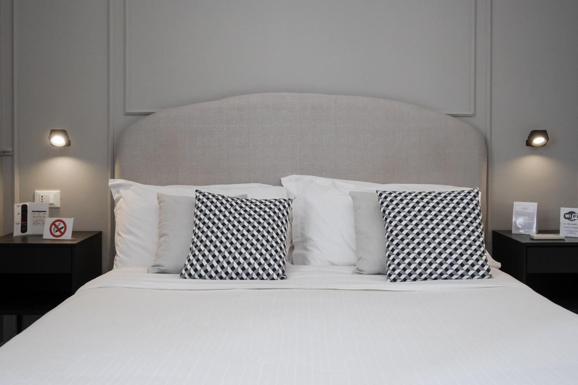 casa mo room and suite