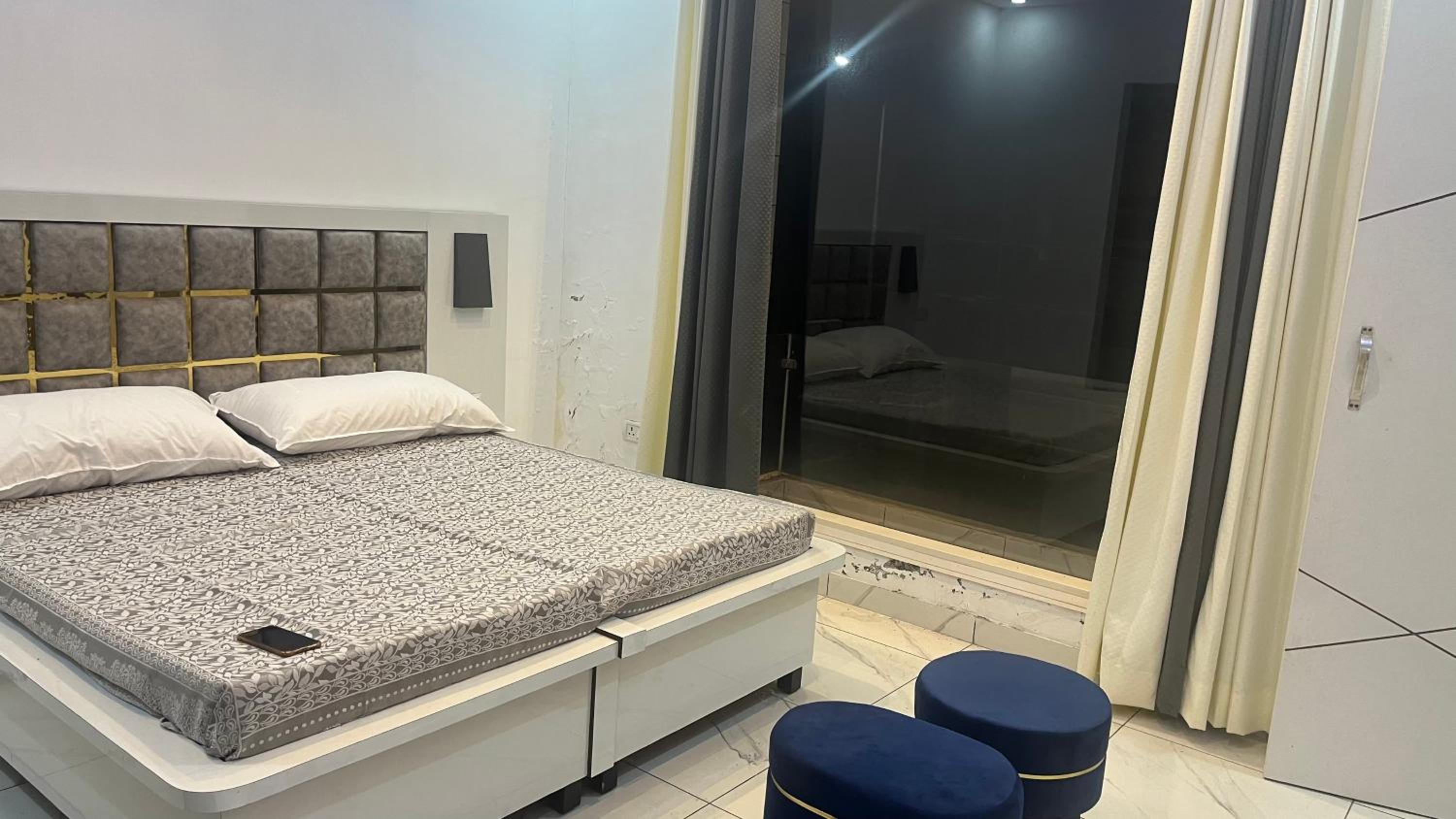 Luxury 4 Bhk Villa Homestays view 3