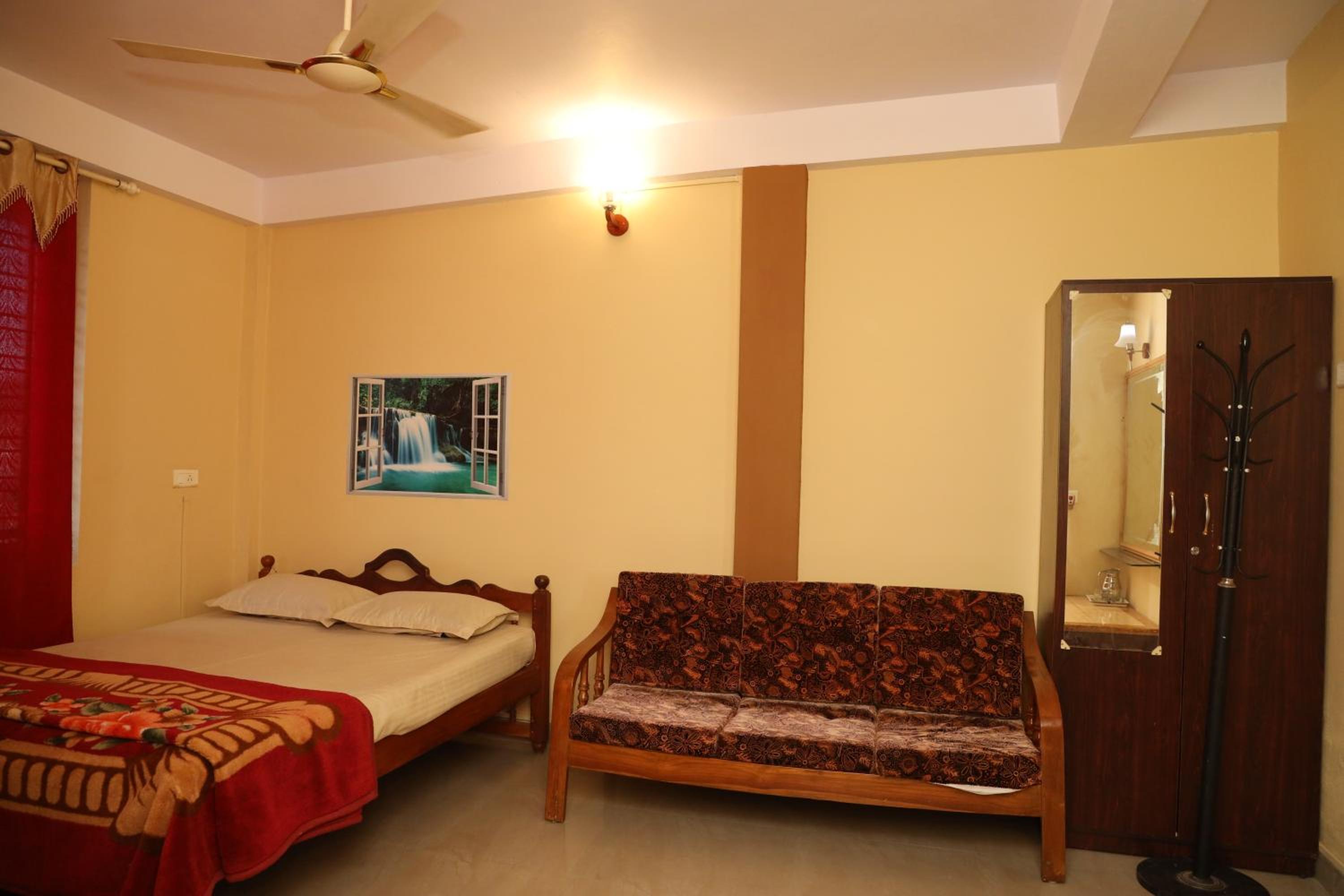 SAI HOLIDAY HOME view 5