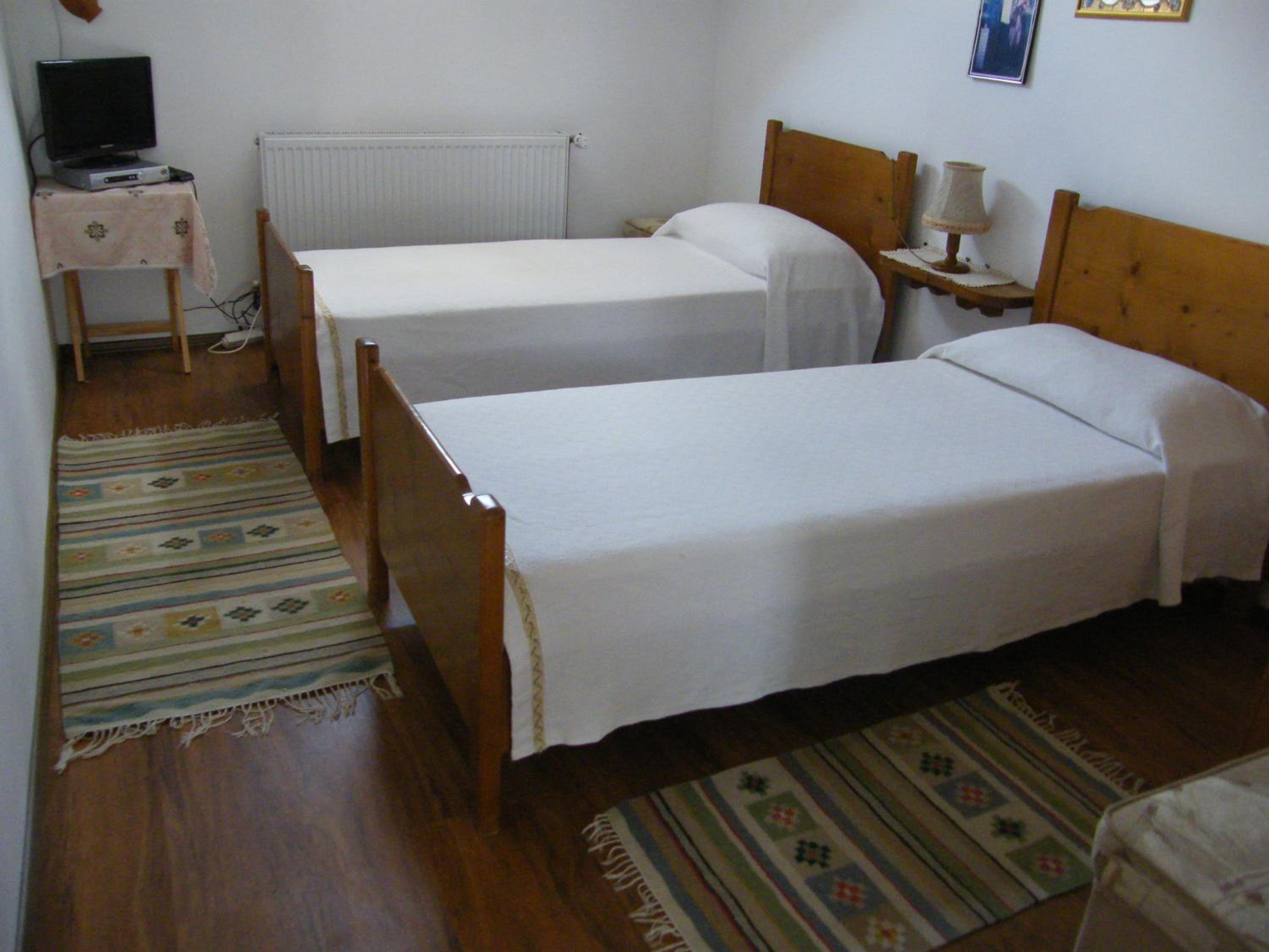 Photo 51