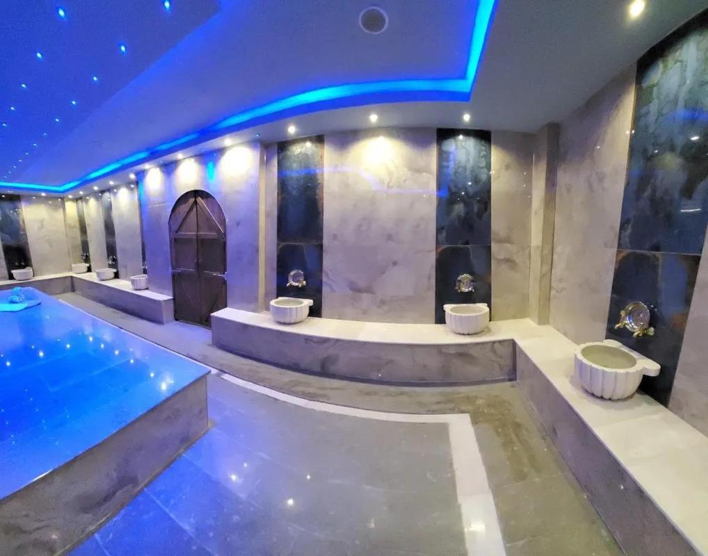 indoor pool