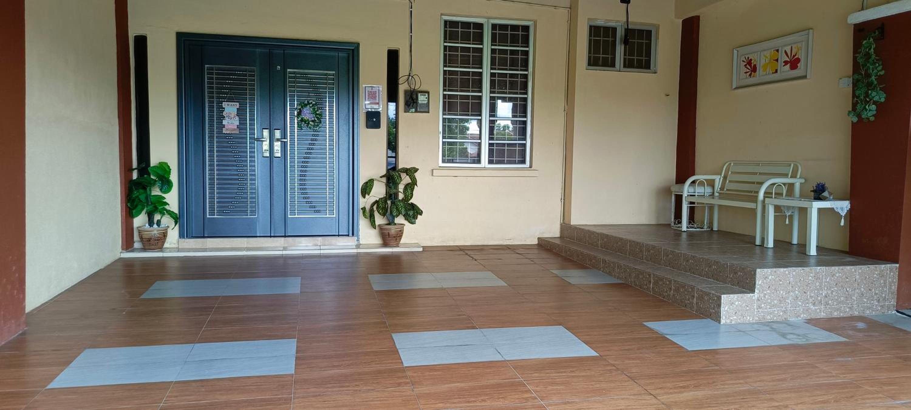Ninizam Kemaman Cukai Homestay