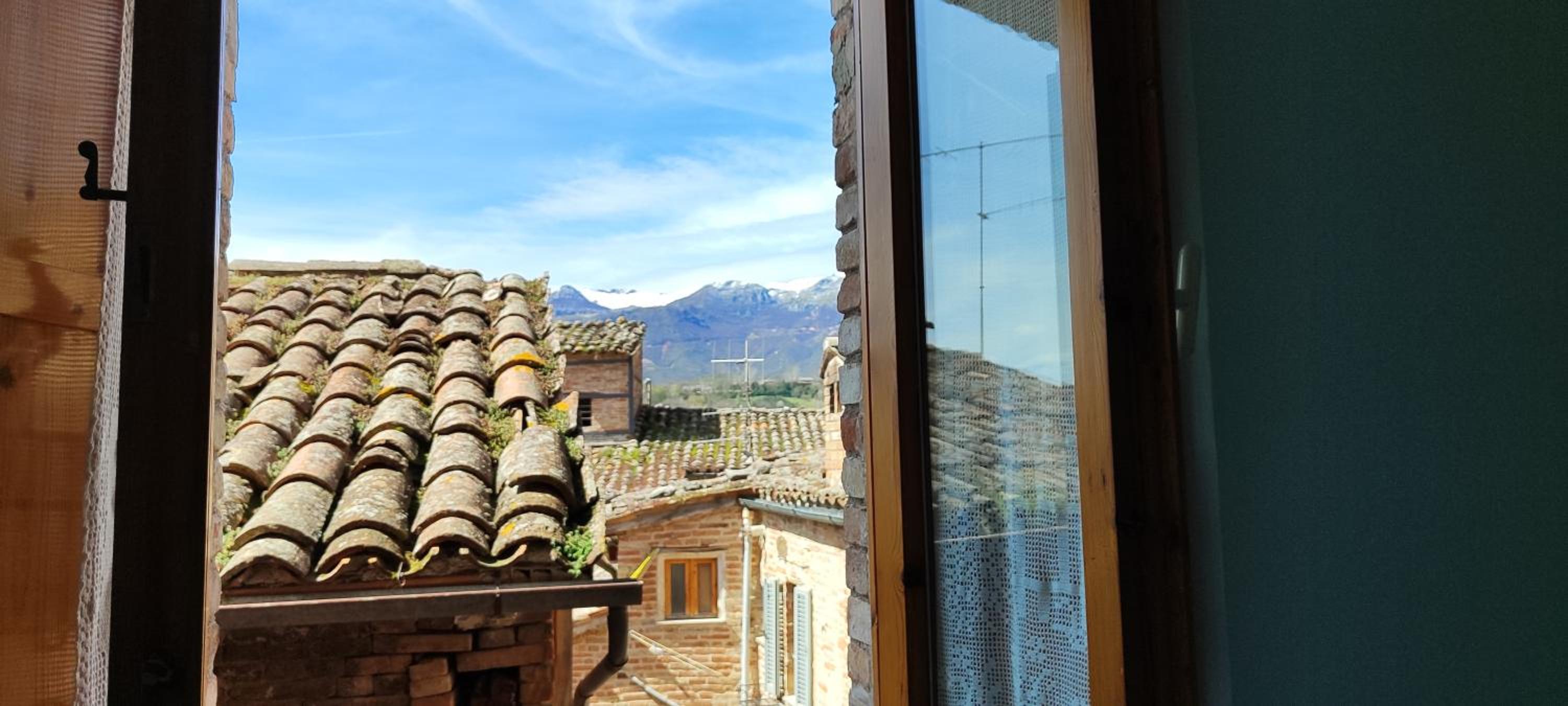 La Casa di Giulia en Sarnano — balance & terrace