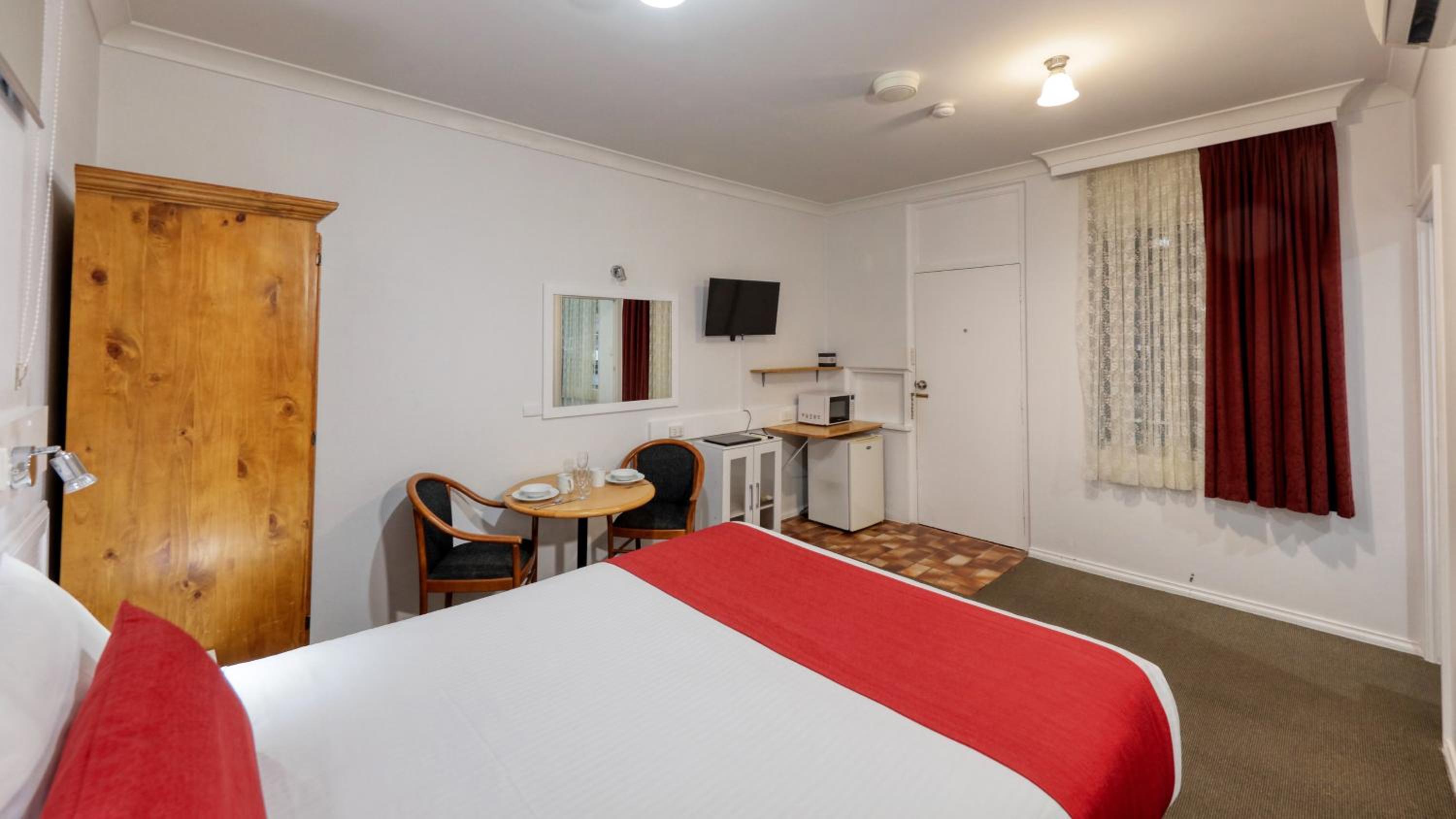 Ashton Motel