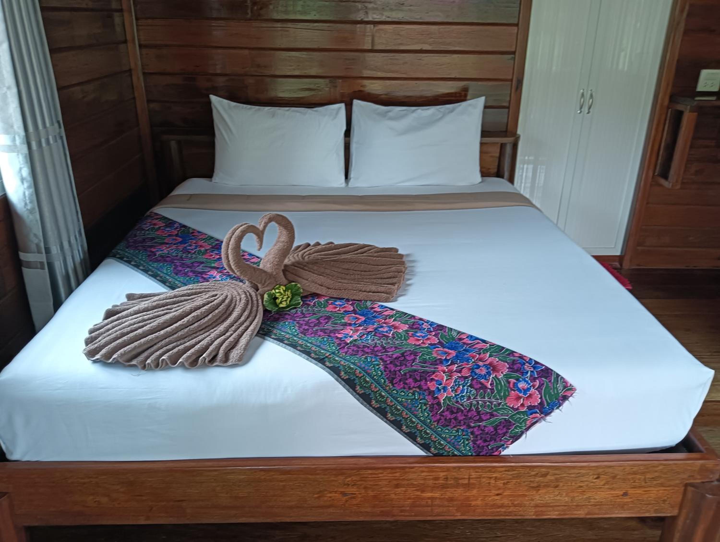 Kohjum Freedom Resort