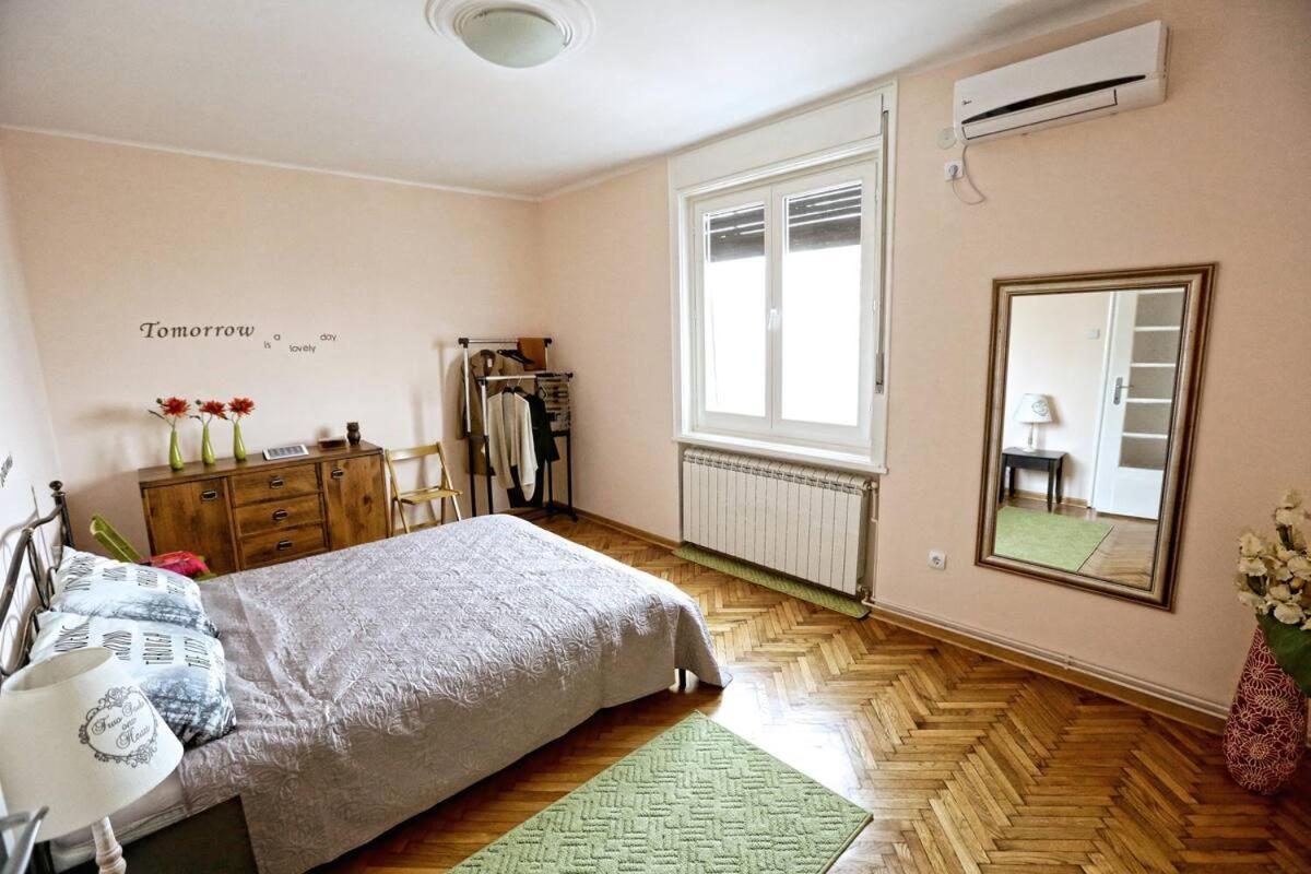 ApartMint