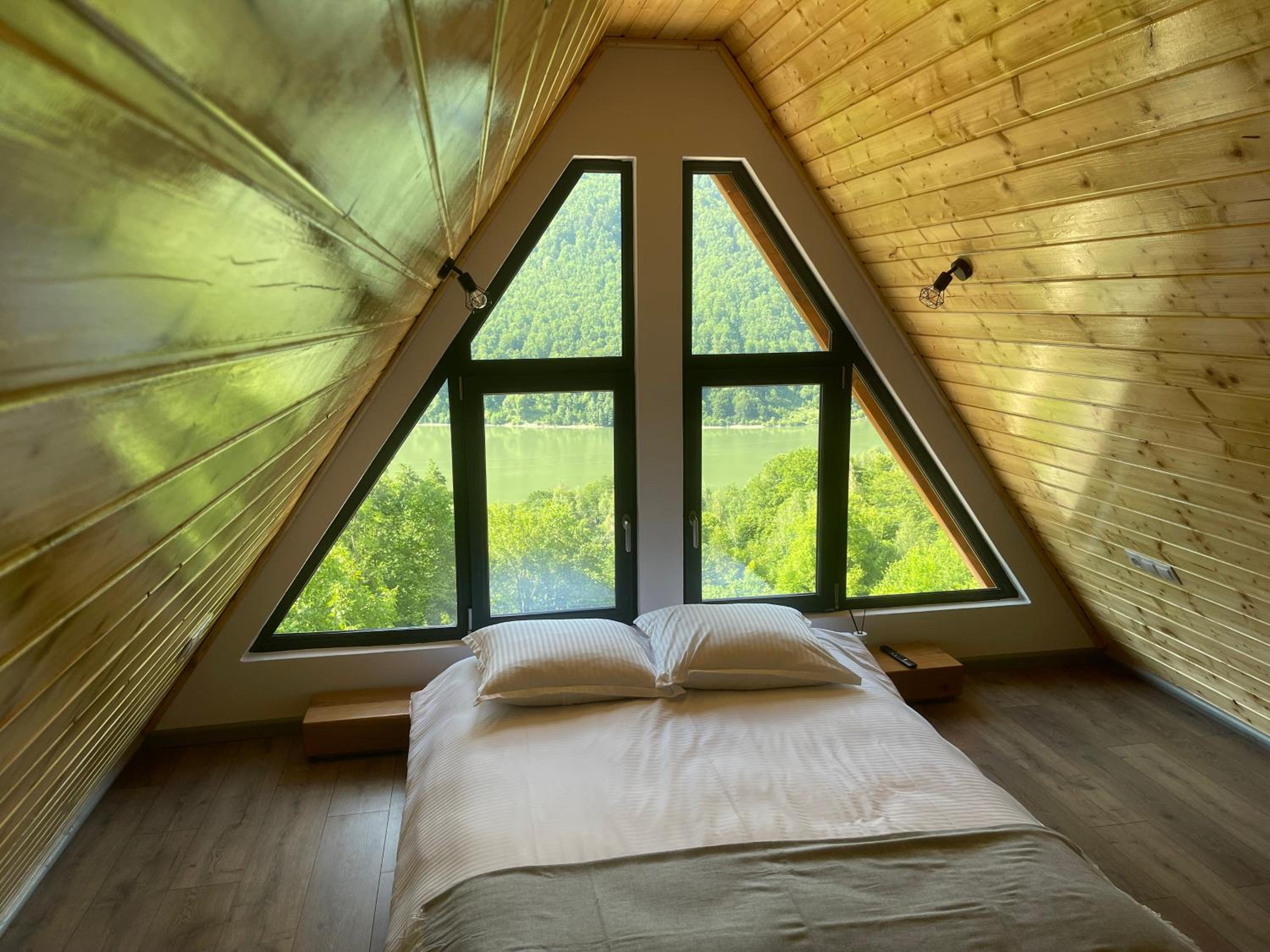 Wild Cabin
