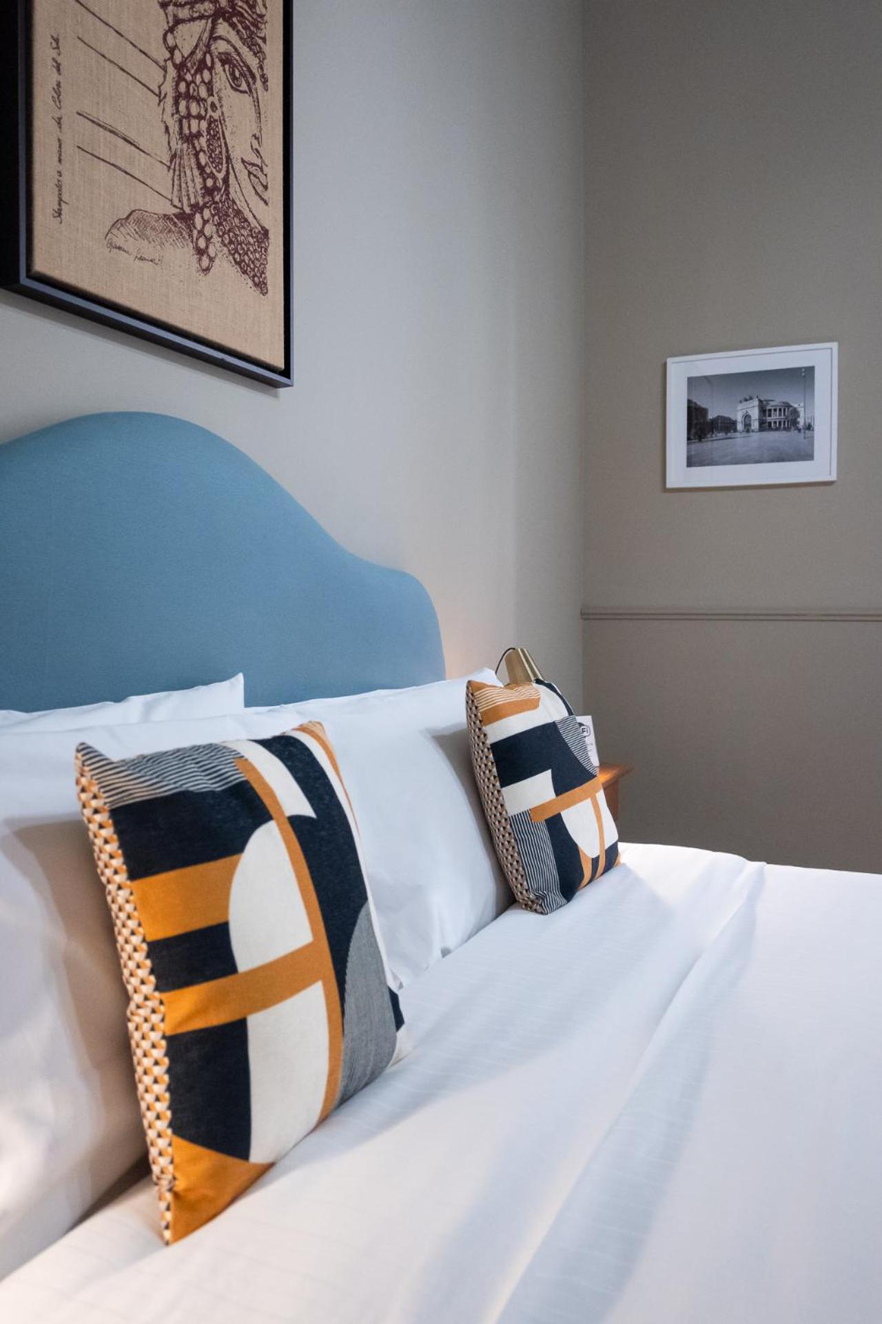 casa mo room and suite