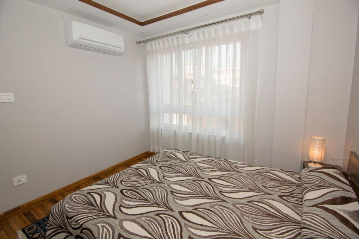 Endless Apartment