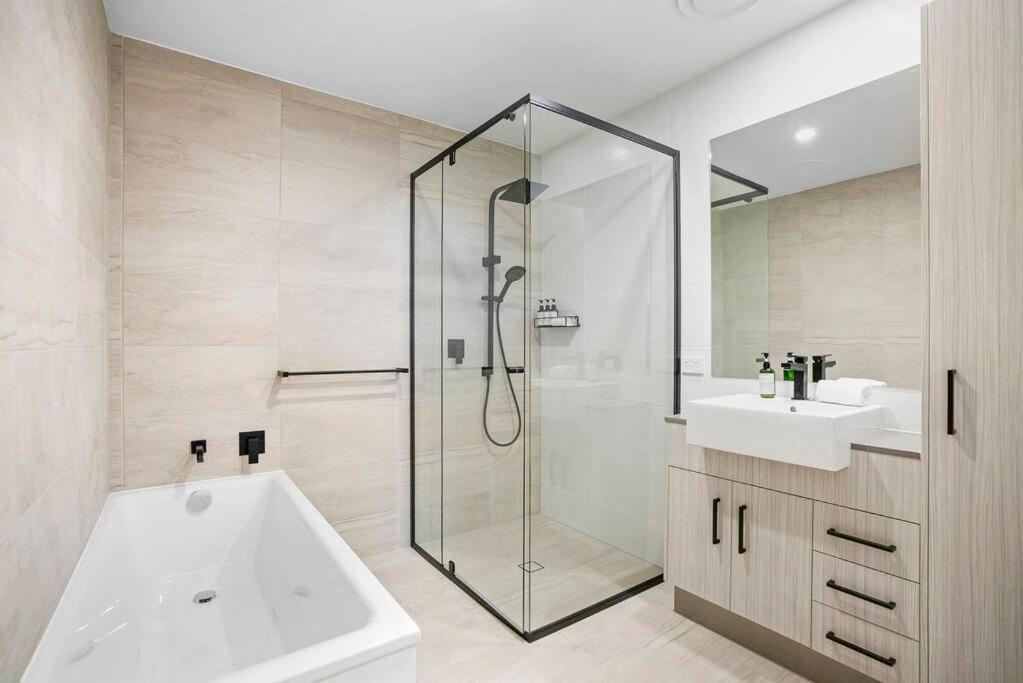 City Escape at Loft Apartments - Cairns CBD