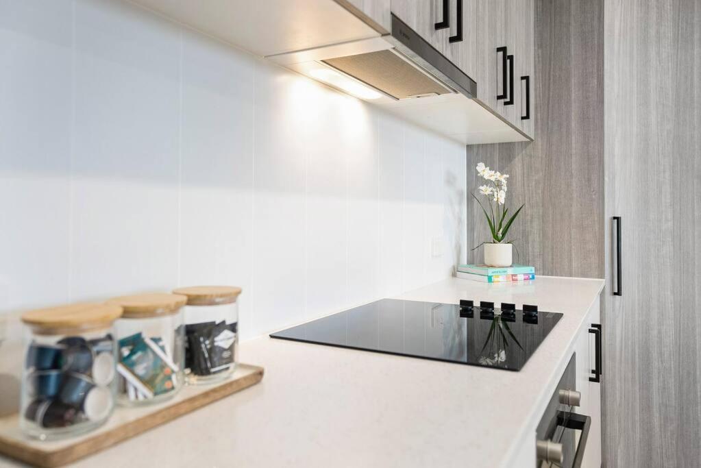 City Escape at Loft Apartments - Cairns CBD