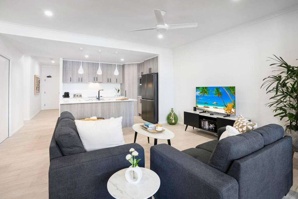 City Escape at Loft Apartments - Cairns CBD