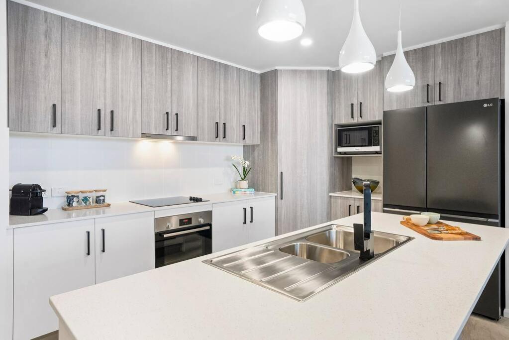 City Escape at Loft Apartments - Cairns CBD