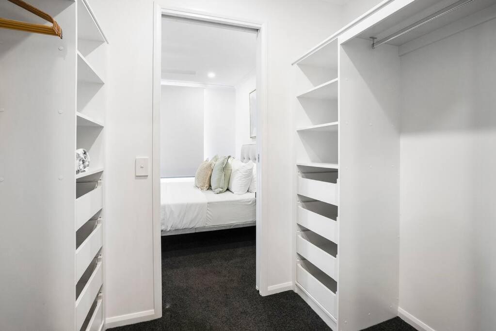 City Escape at Loft Apartments - Cairns CBD