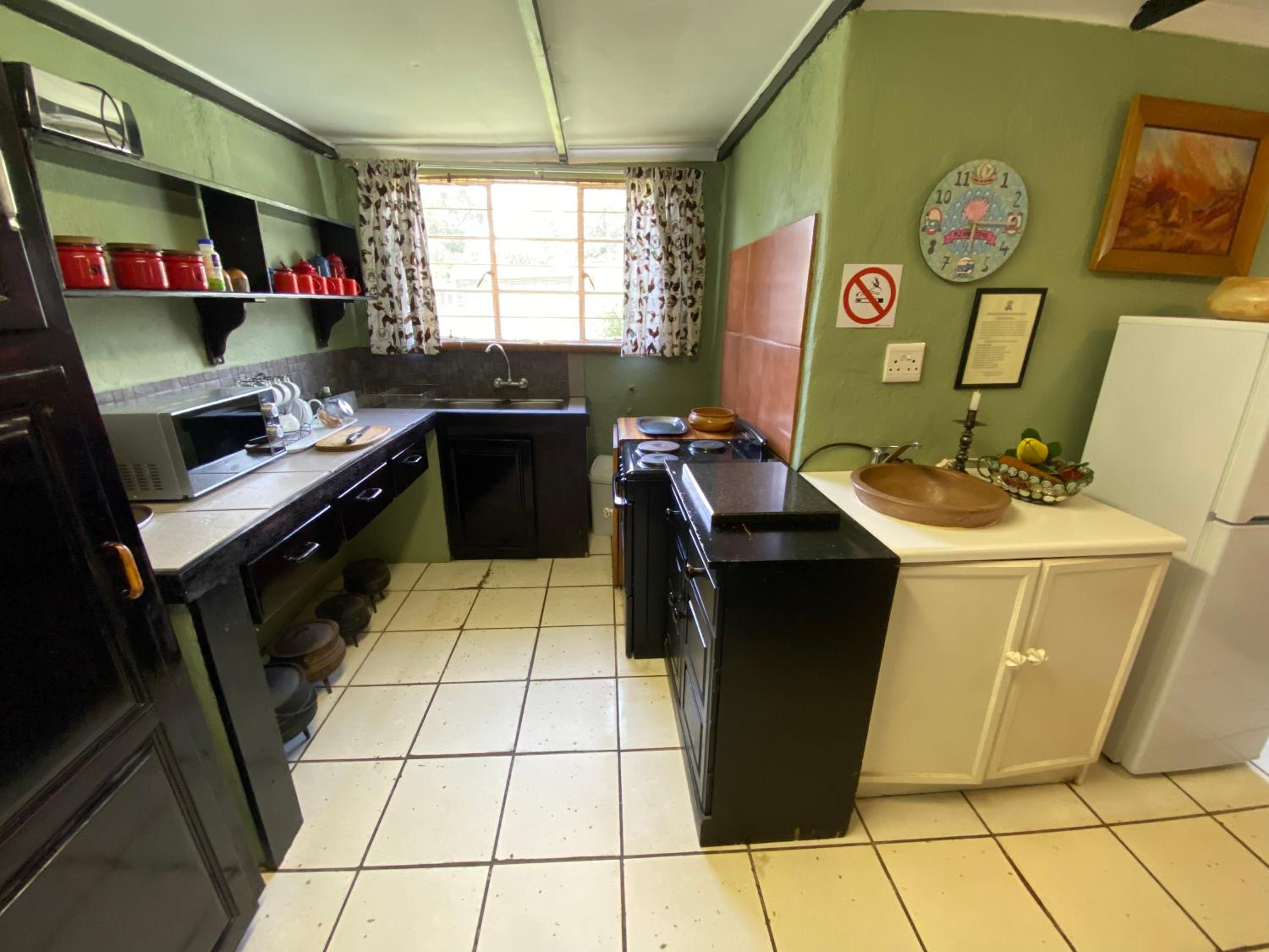 Bohemian Garden Cottages view 3