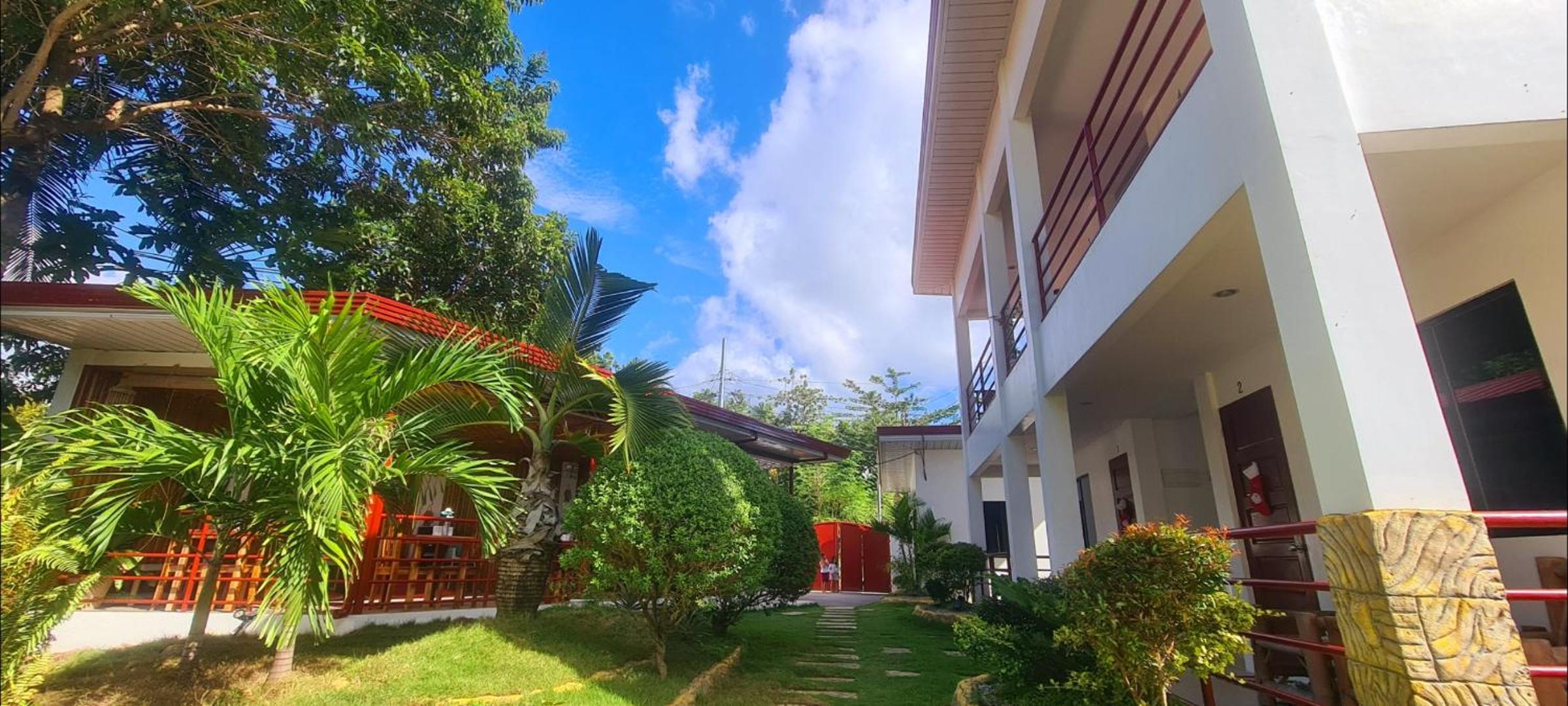 Roos Guesthouse