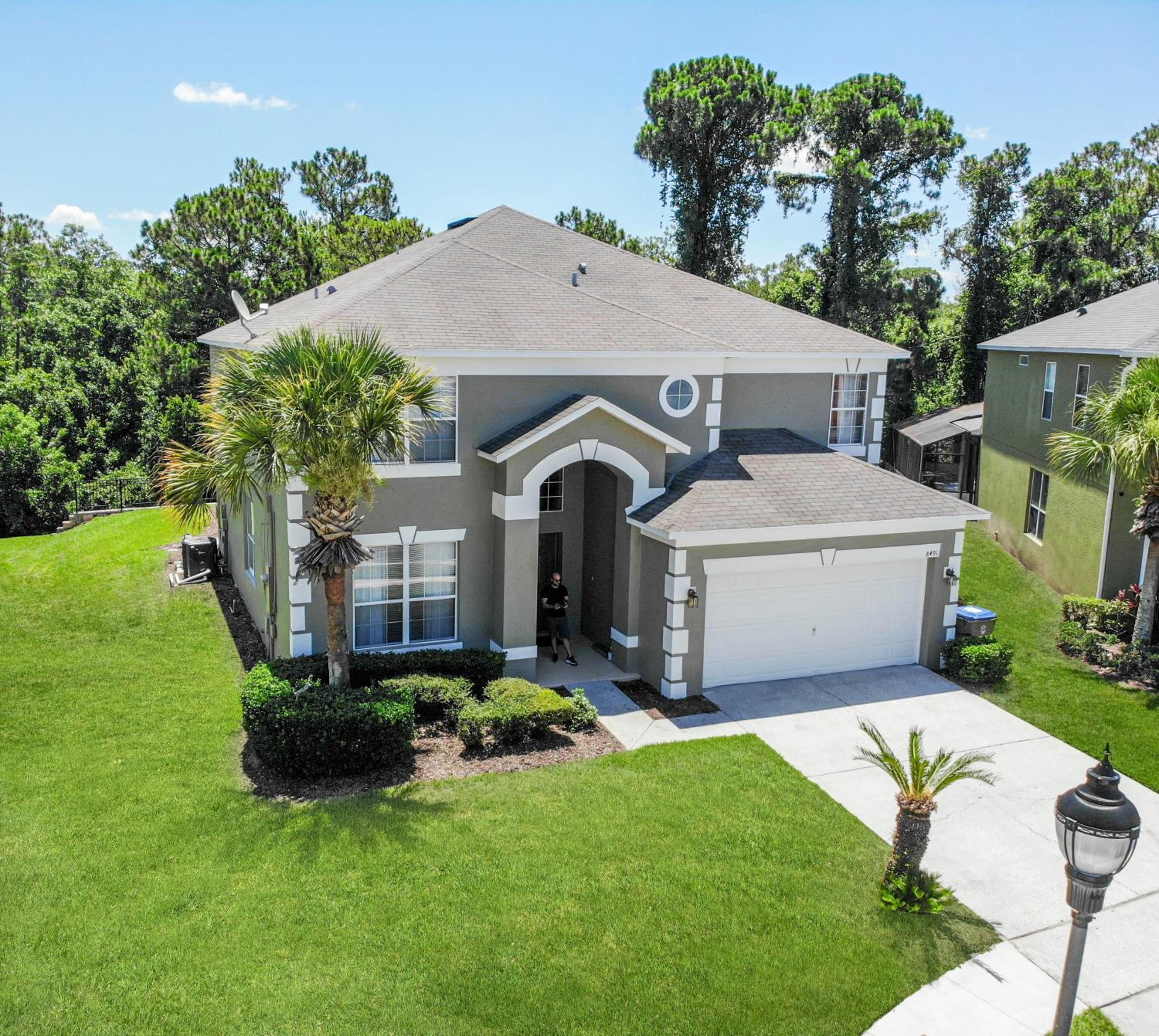 Themed Villa, 12 Min to Disney, Resort Access view 4