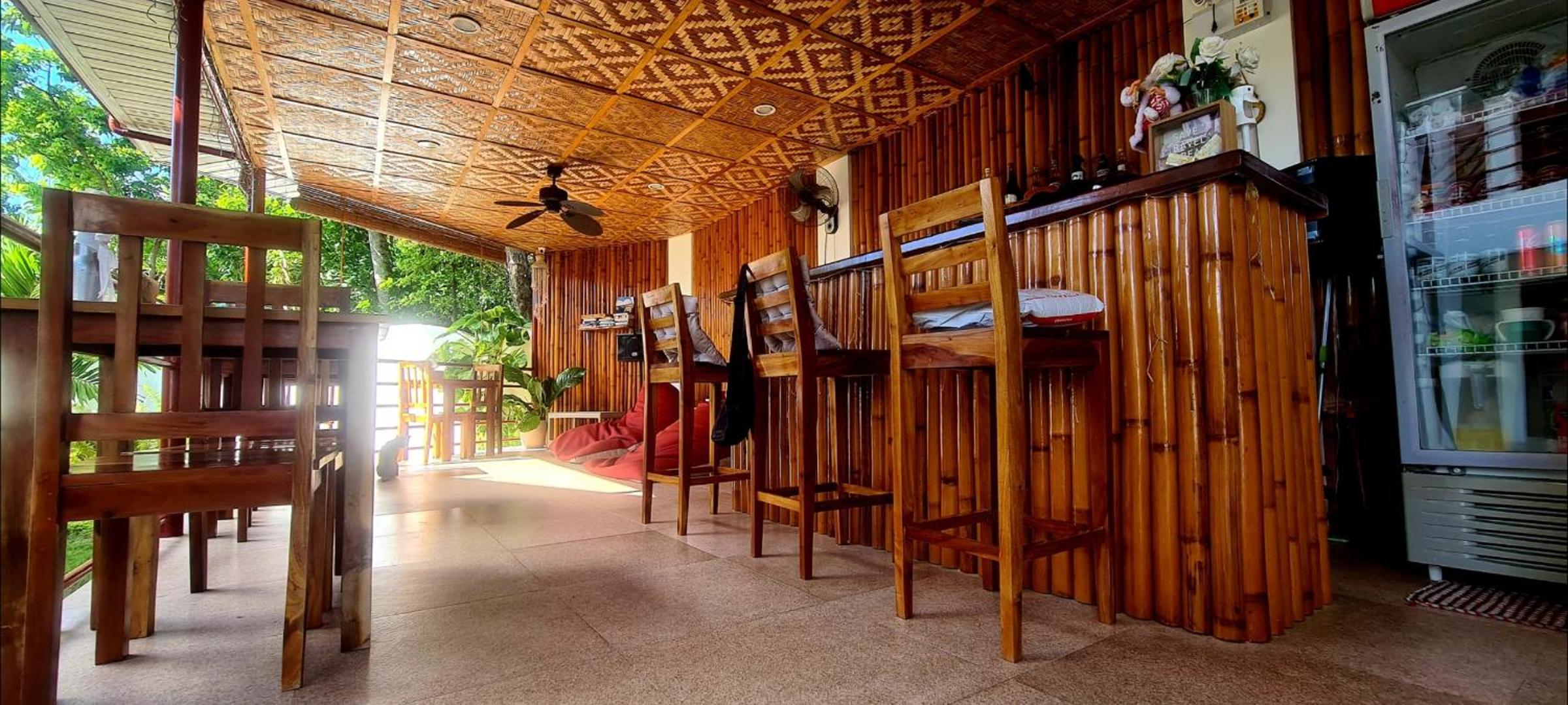Roos Guesthouse