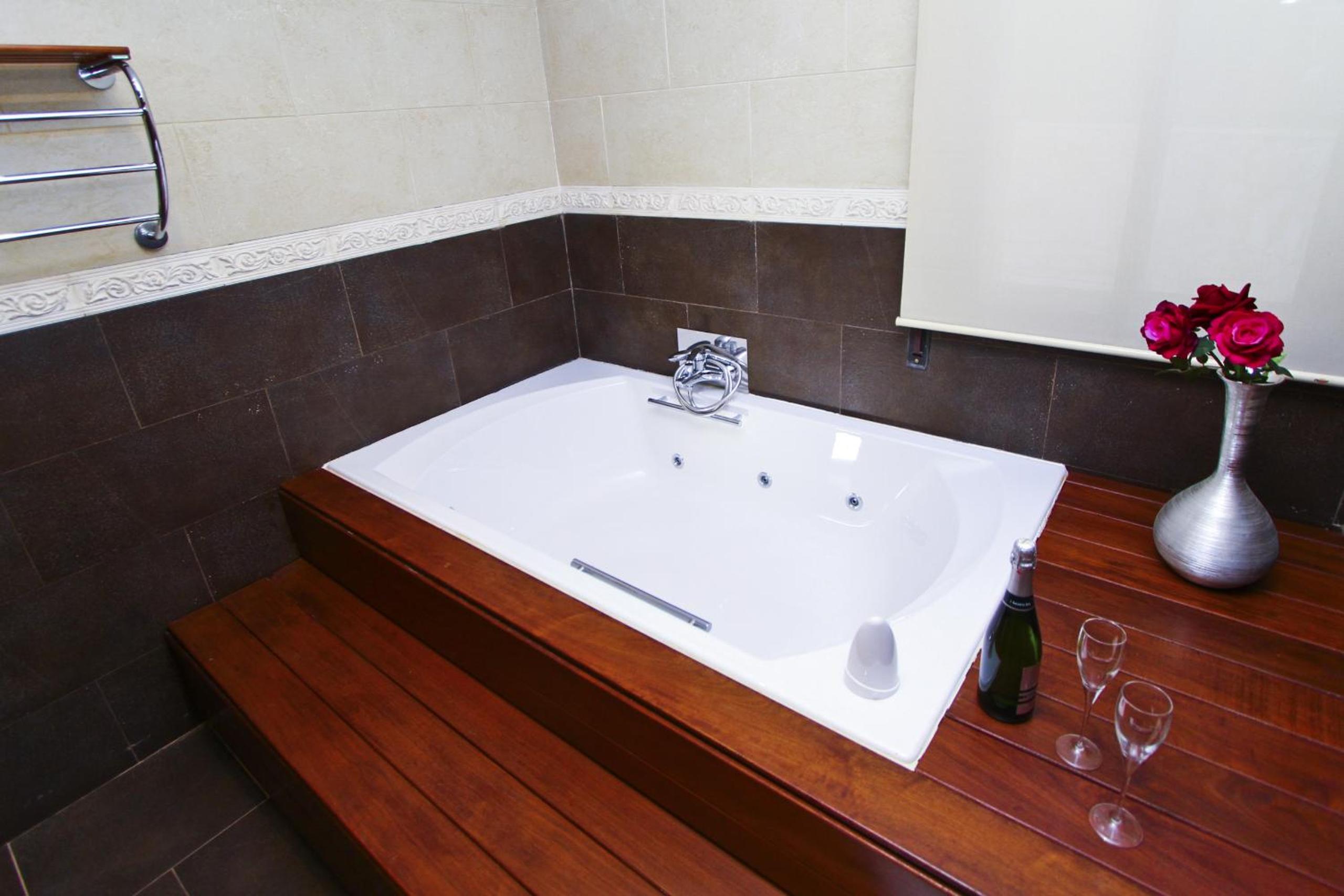 Photo 19