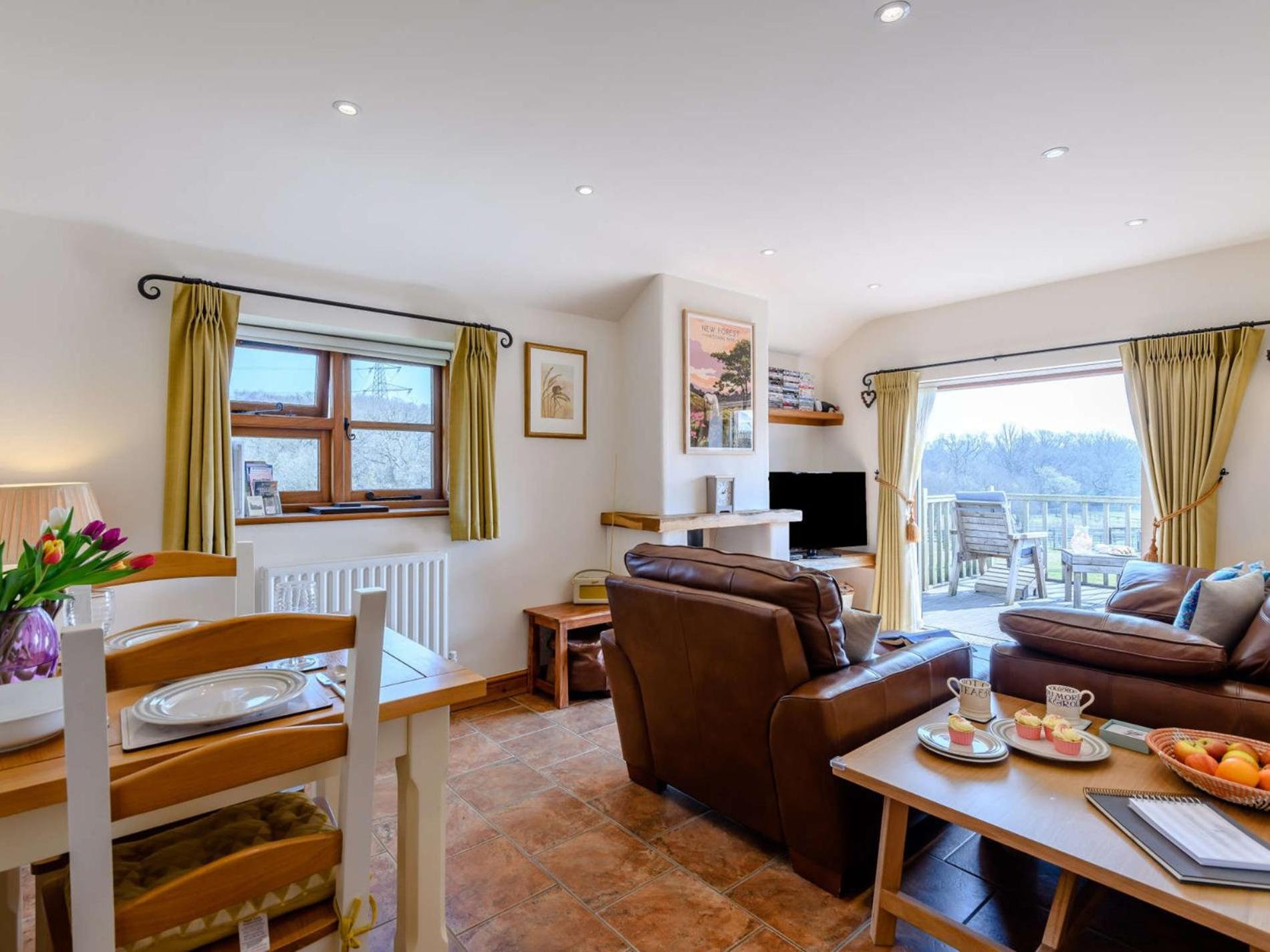 1 Bed in Beaulieu Heath oc-nfl87 view 2