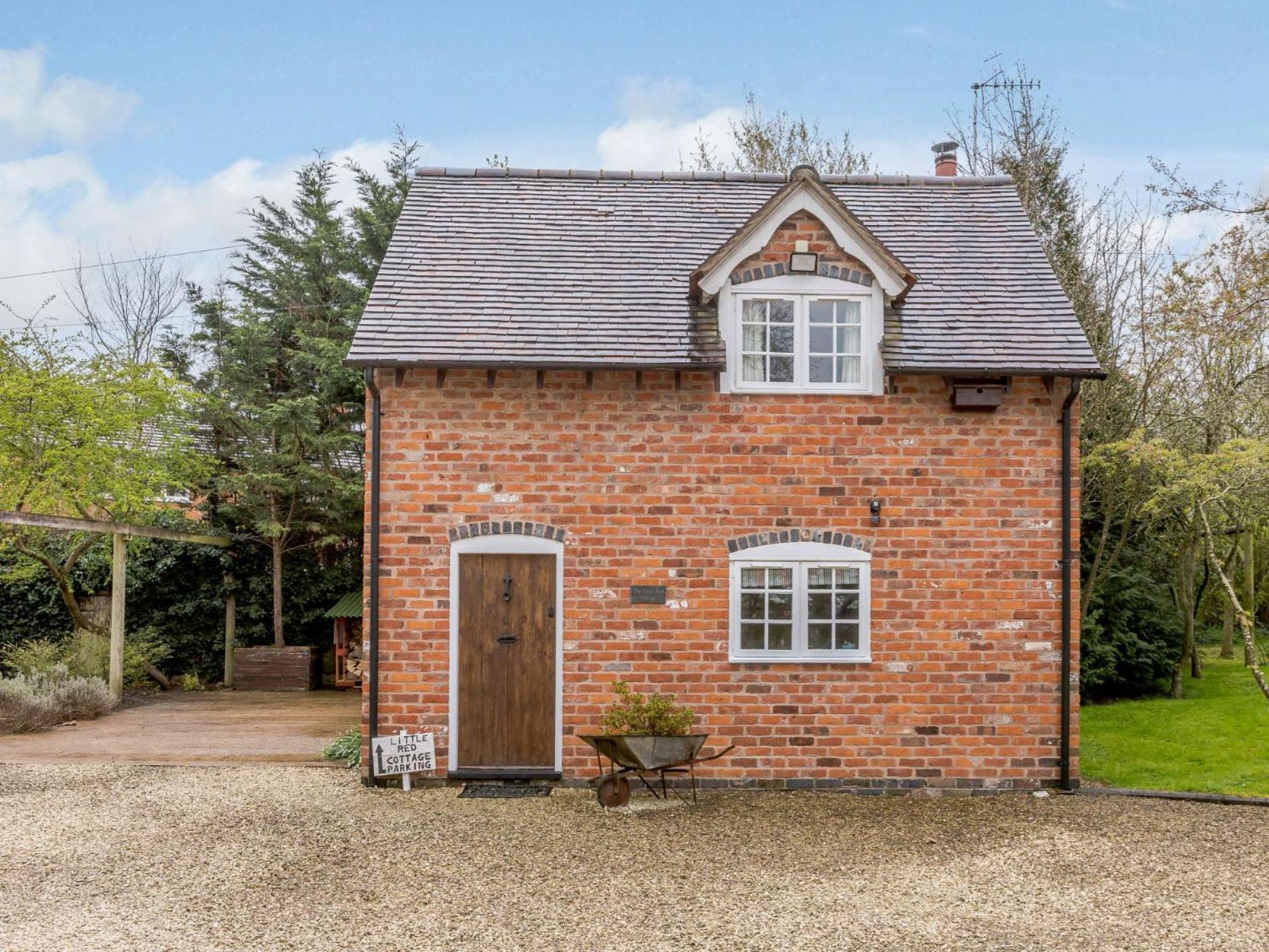 1 Bed in Pershore oc-redco view 4