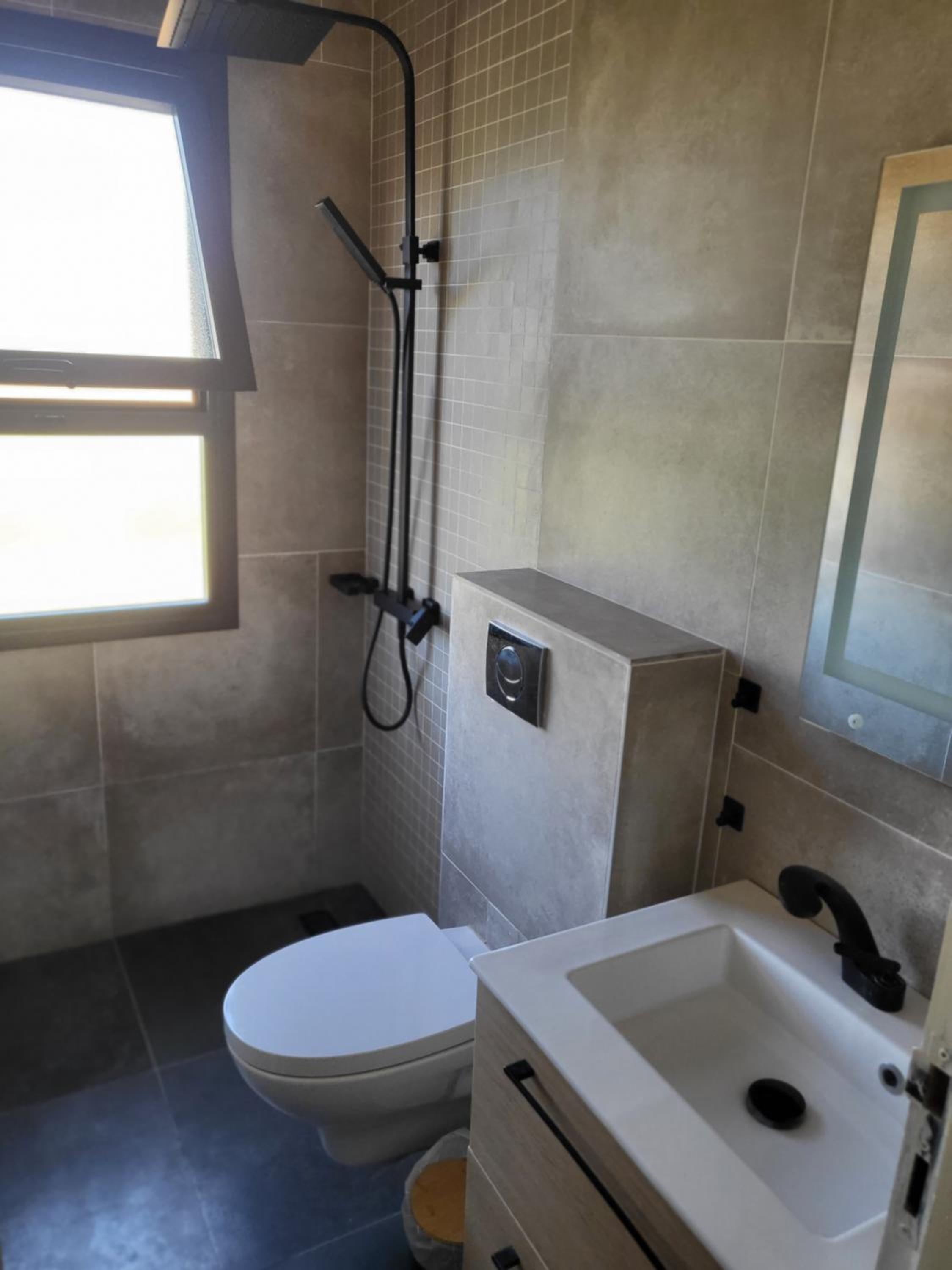 VILLA LUXUEUSE