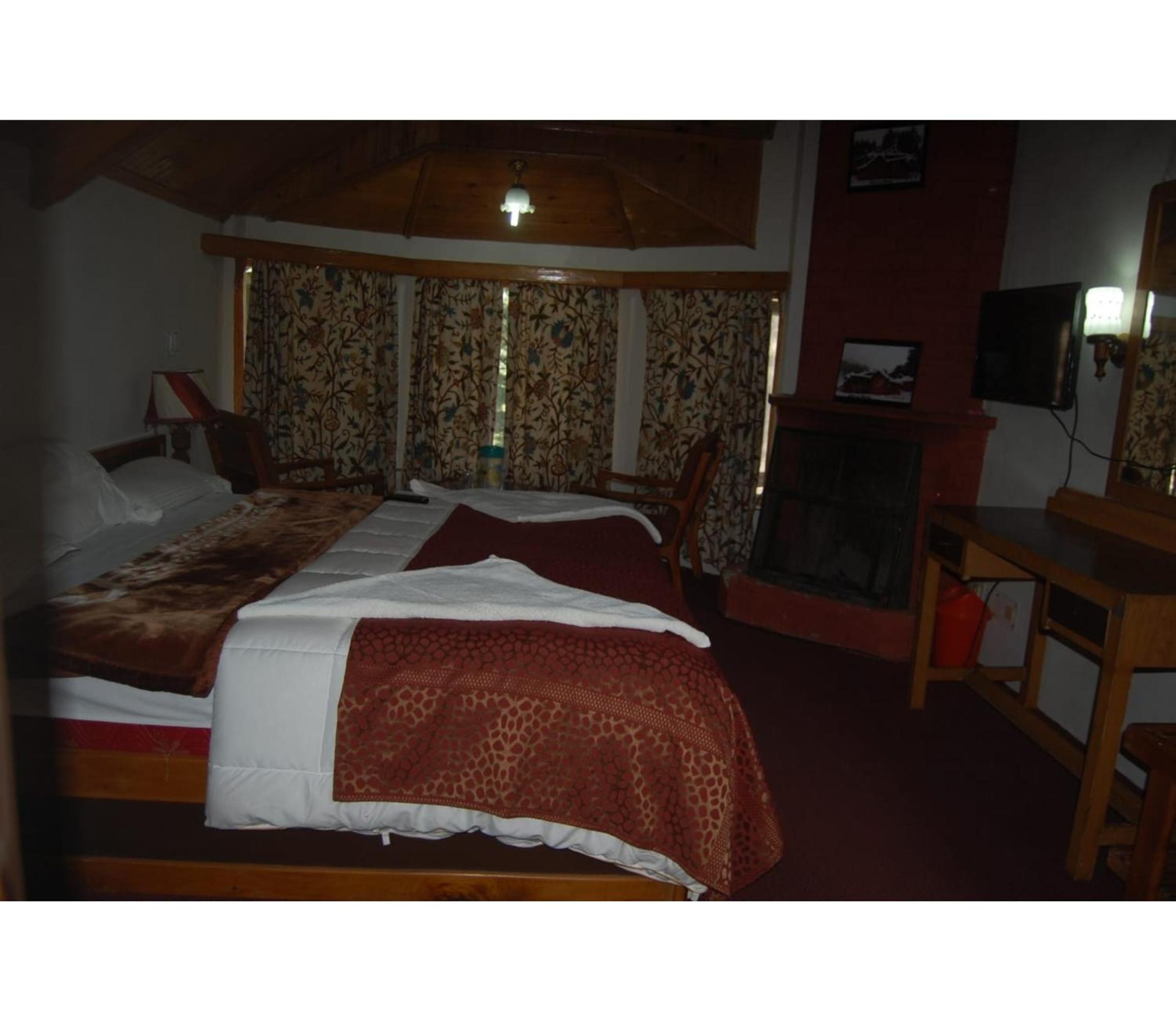 Photo 8