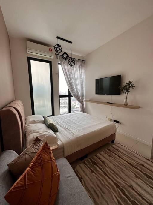 Highpark Suites ByTheNook photo 8