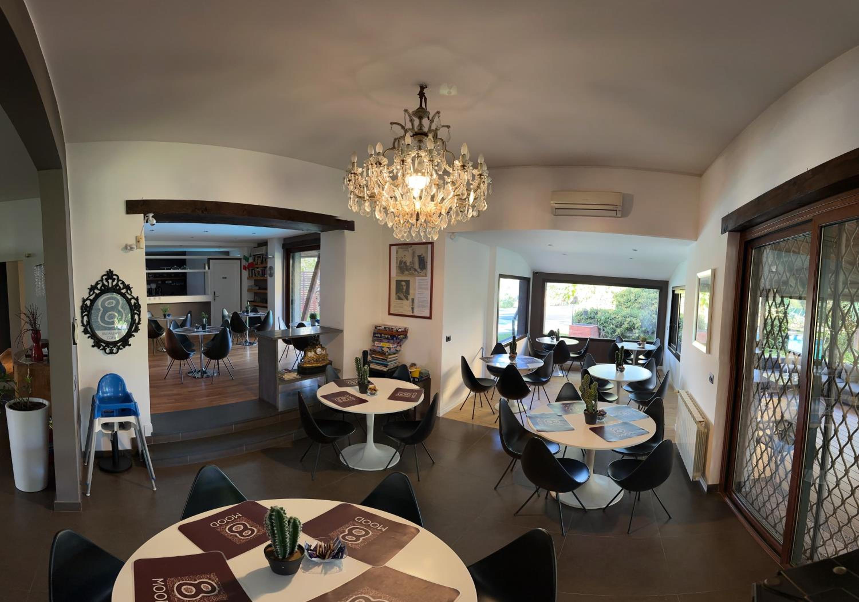 Ottomood B&B and Apartments