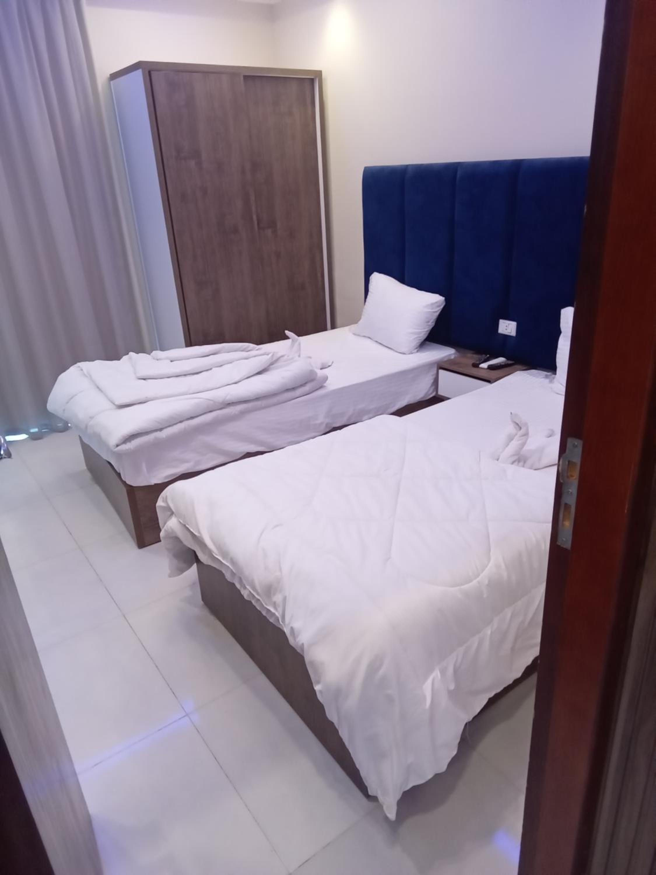 Casablanca star for families and couples only