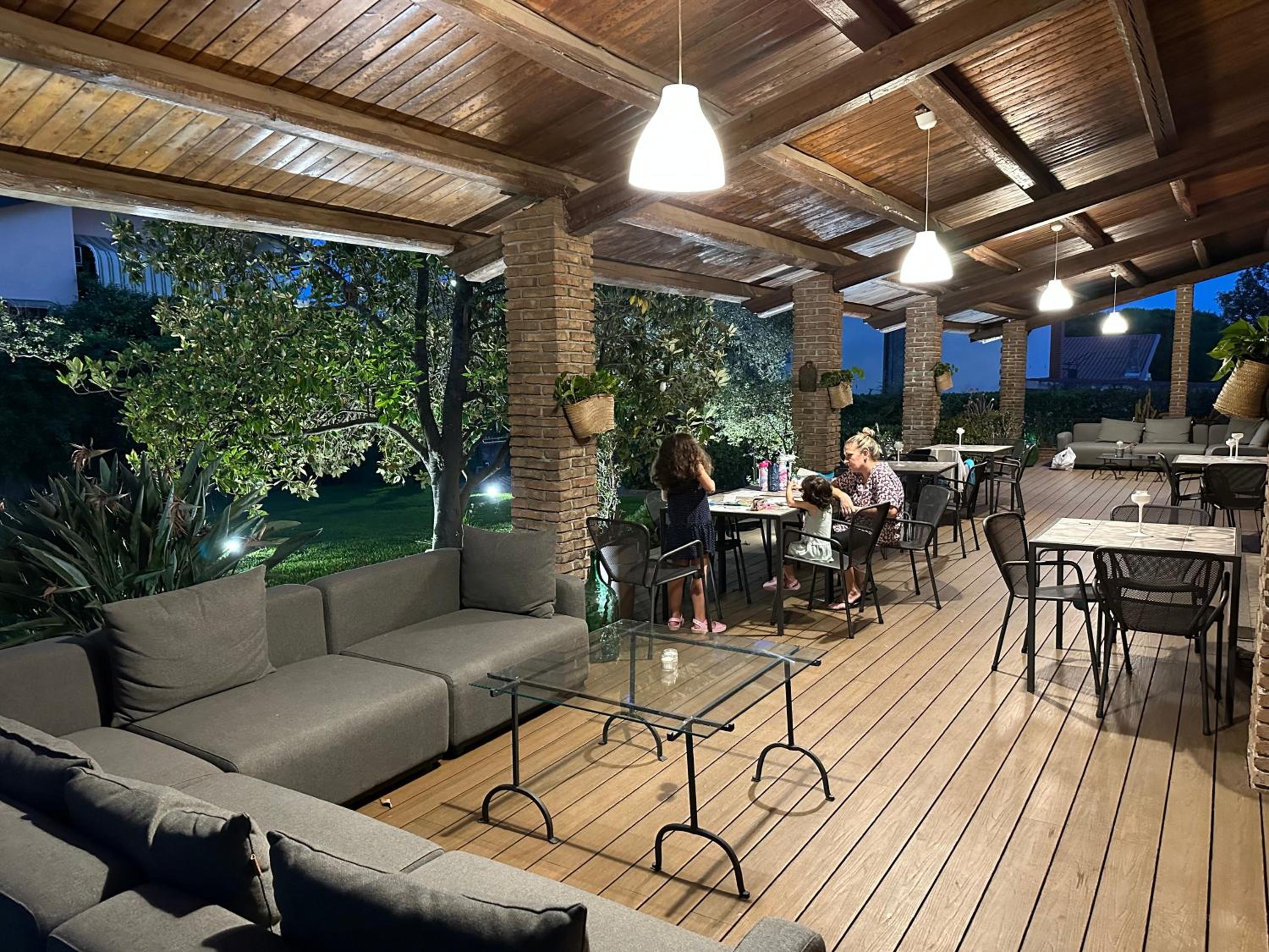 Ottomood B&B and Apartments