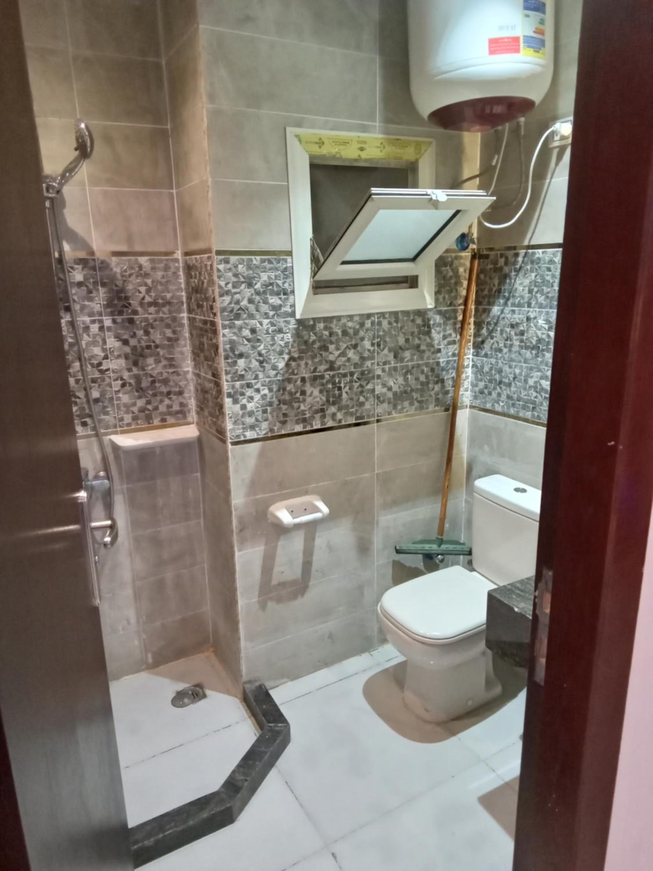 Casablanca star for families and couples only