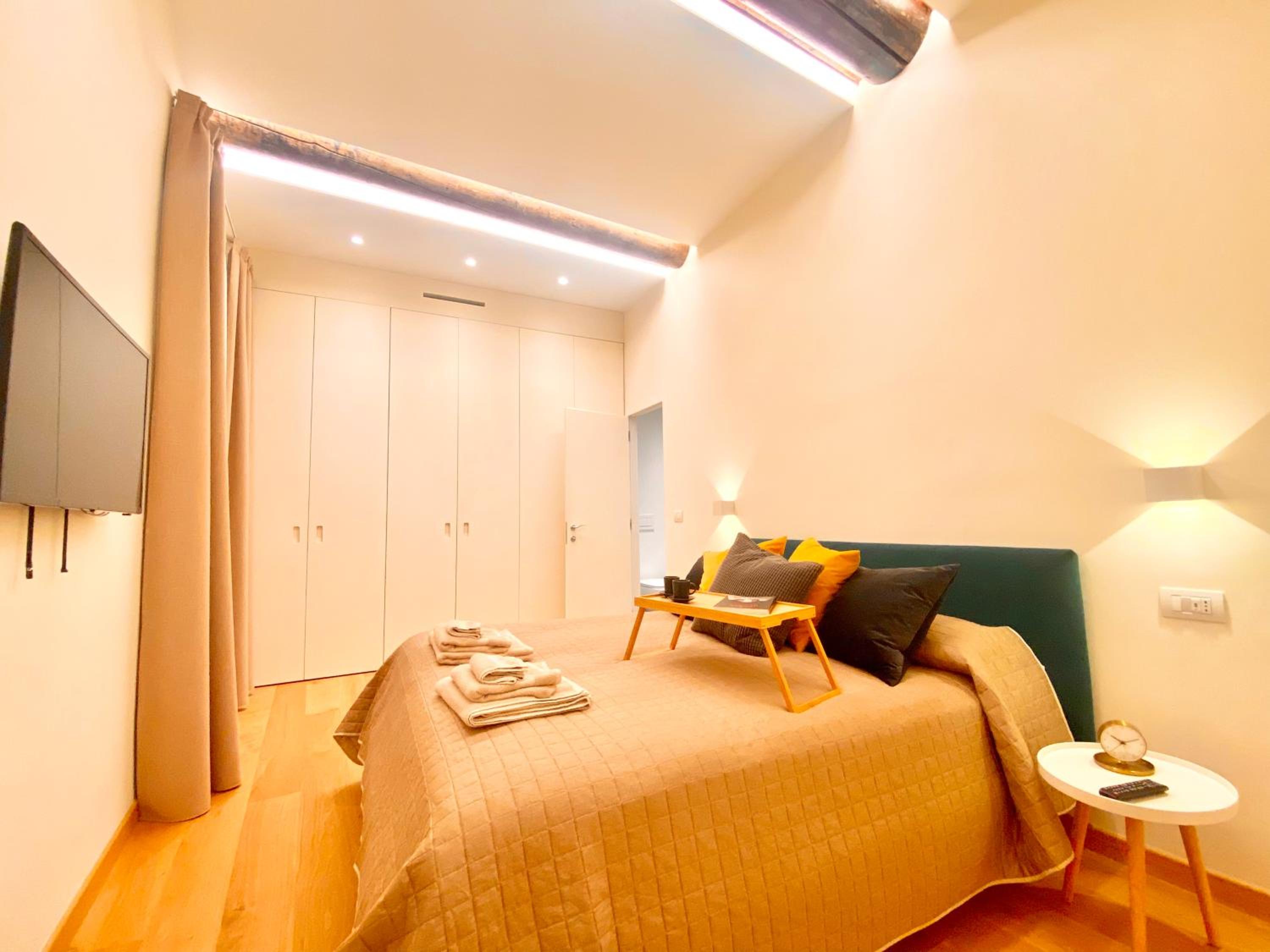Stunning San Lorenzo 19 Apt - Rolli Palace - Free Private Parking Included!