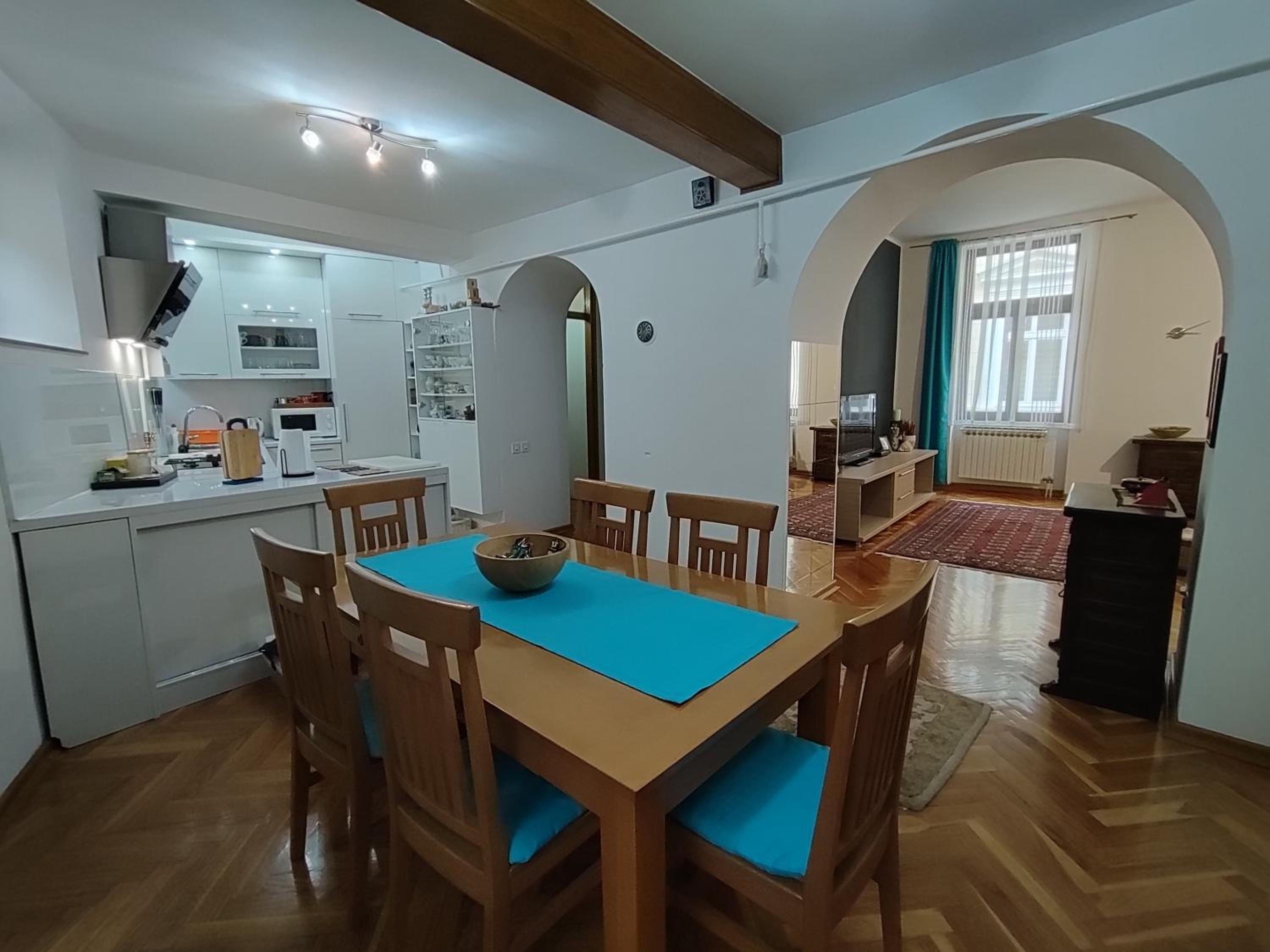 Djana Apartment